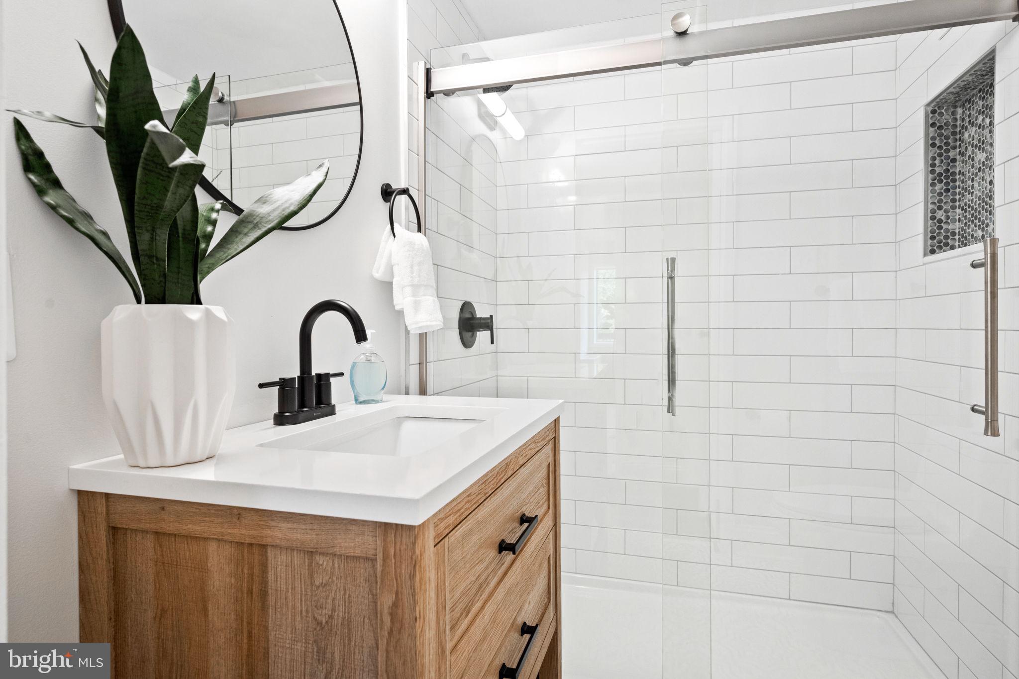 WEST SPRING - Residential