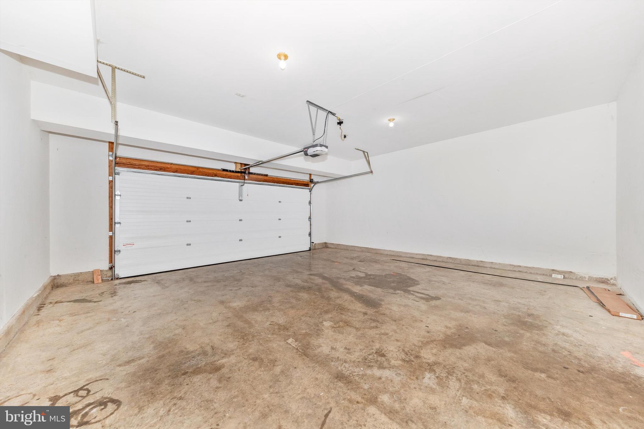 KENSINGTON VILLAS - Residential