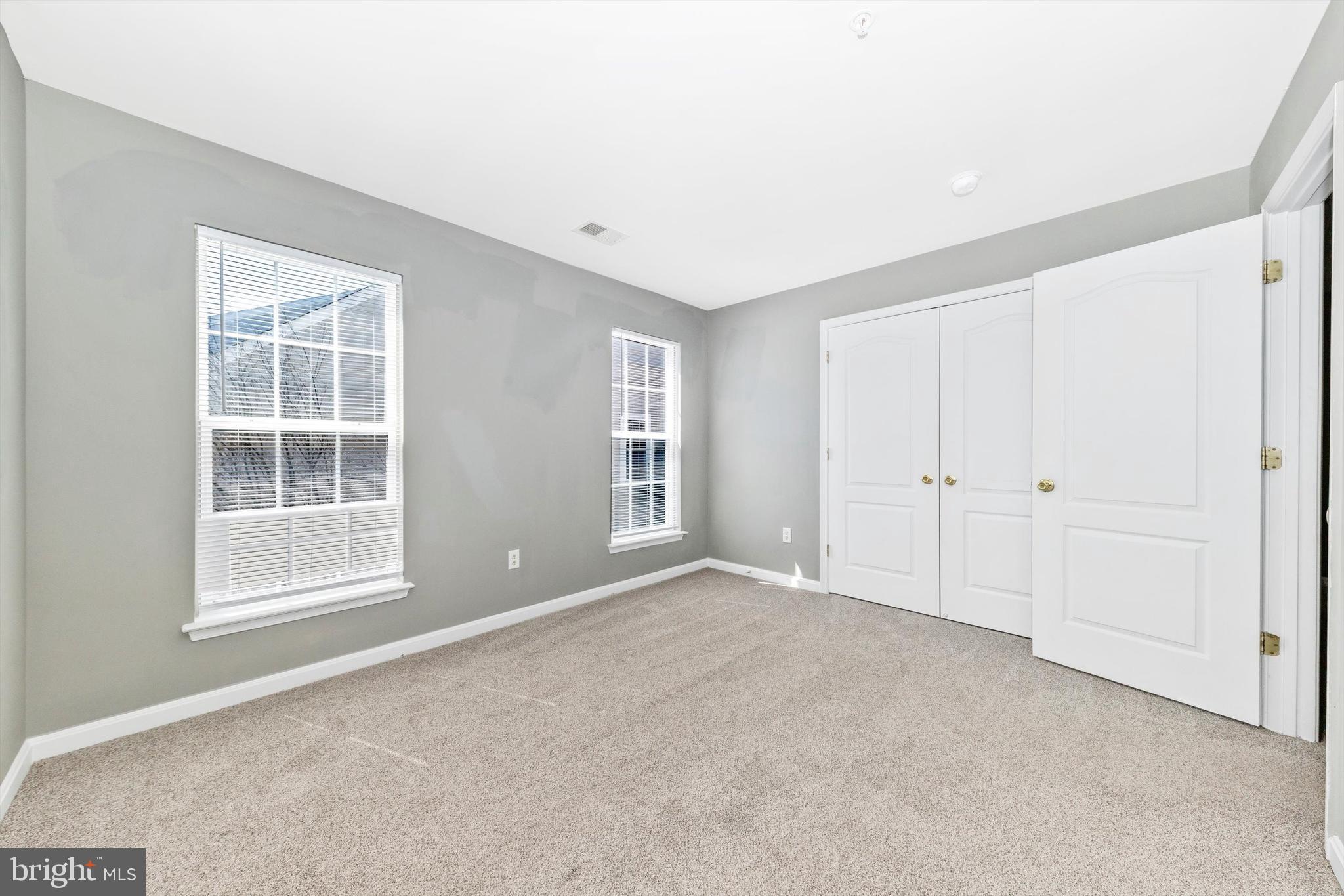 KENSINGTON VILLAS - Residential