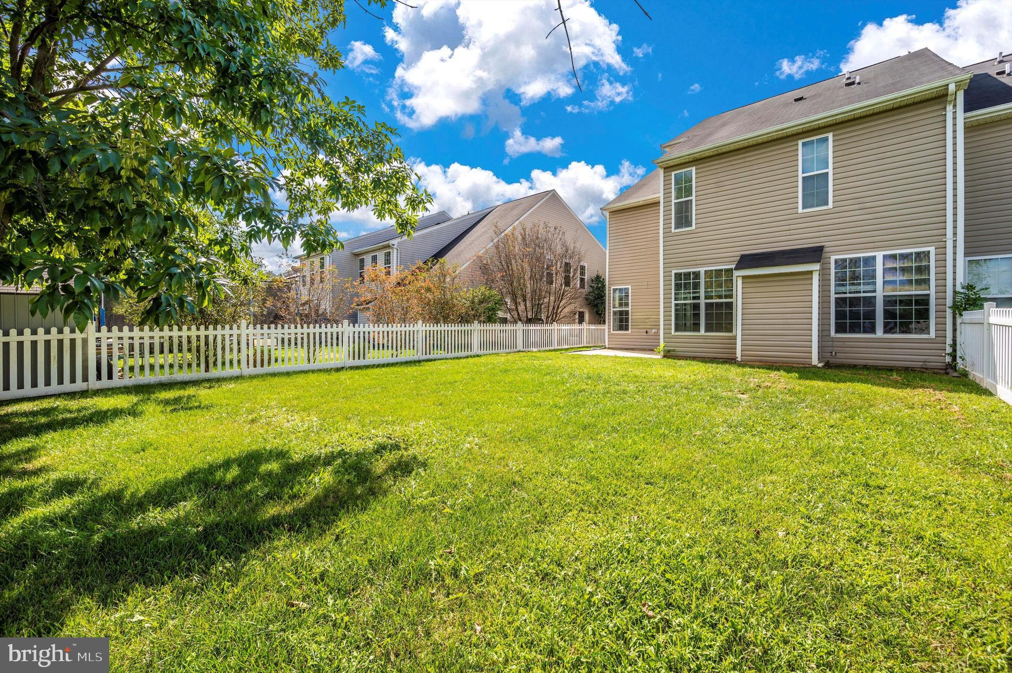 KENSINGTON VILLAS - Residential