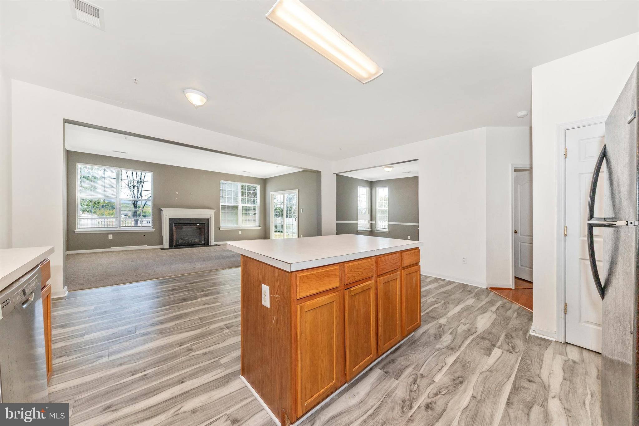 KENSINGTON VILLAS - Residential