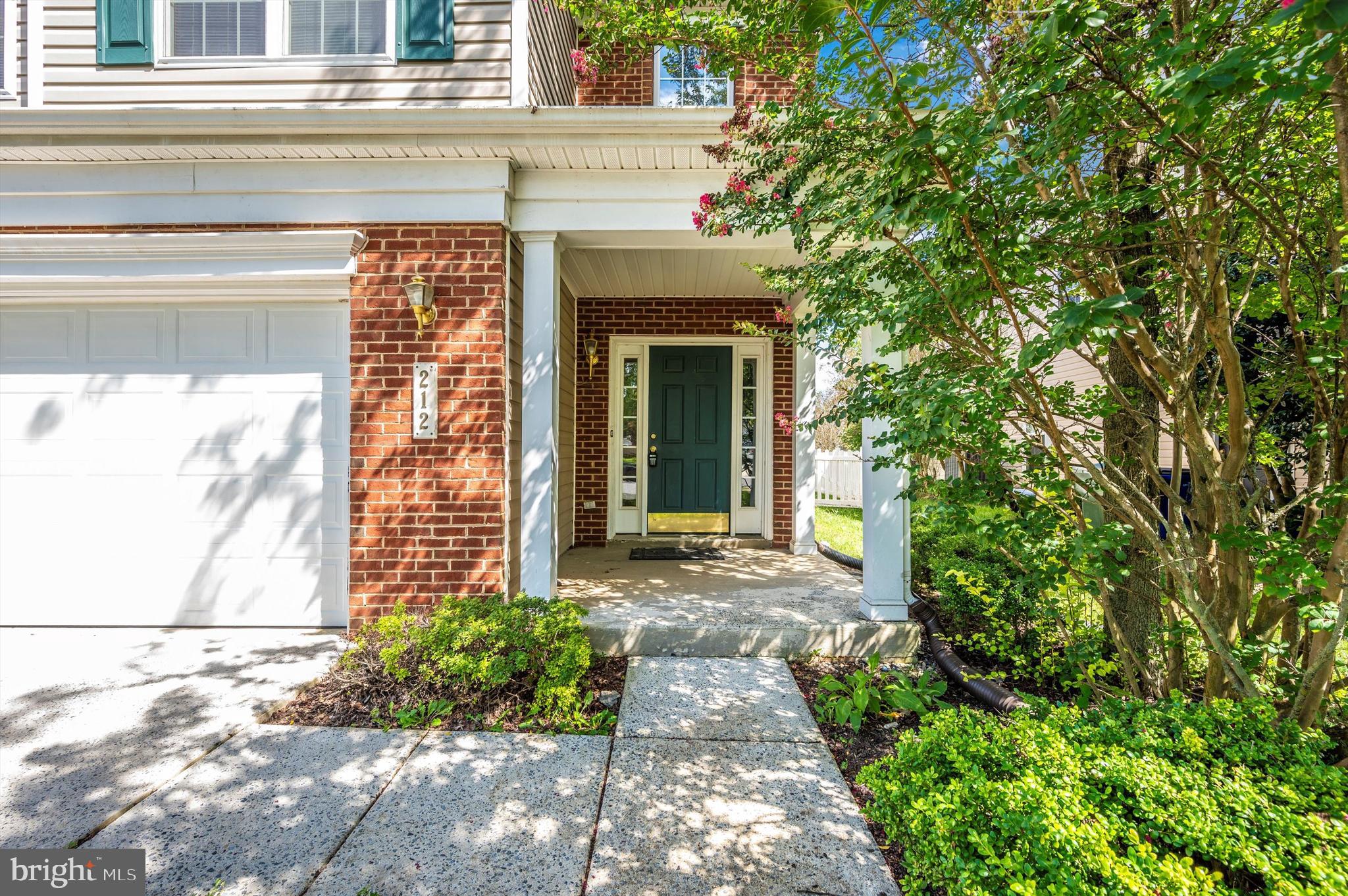 KENSINGTON VILLAS - Residential