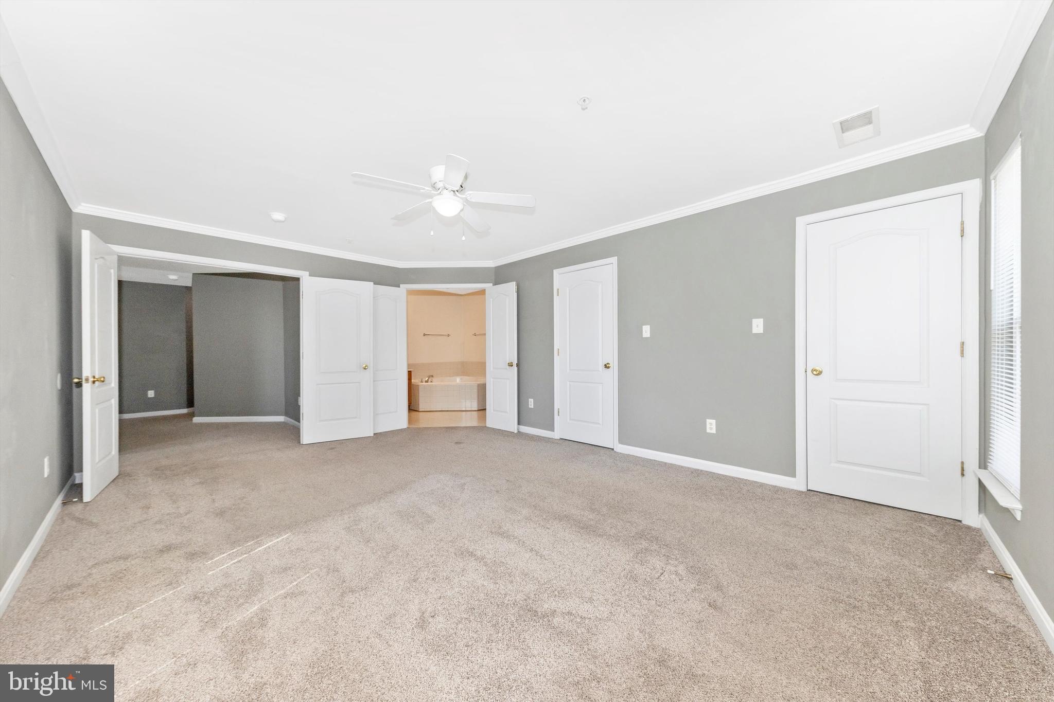 KENSINGTON VILLAS - Residential