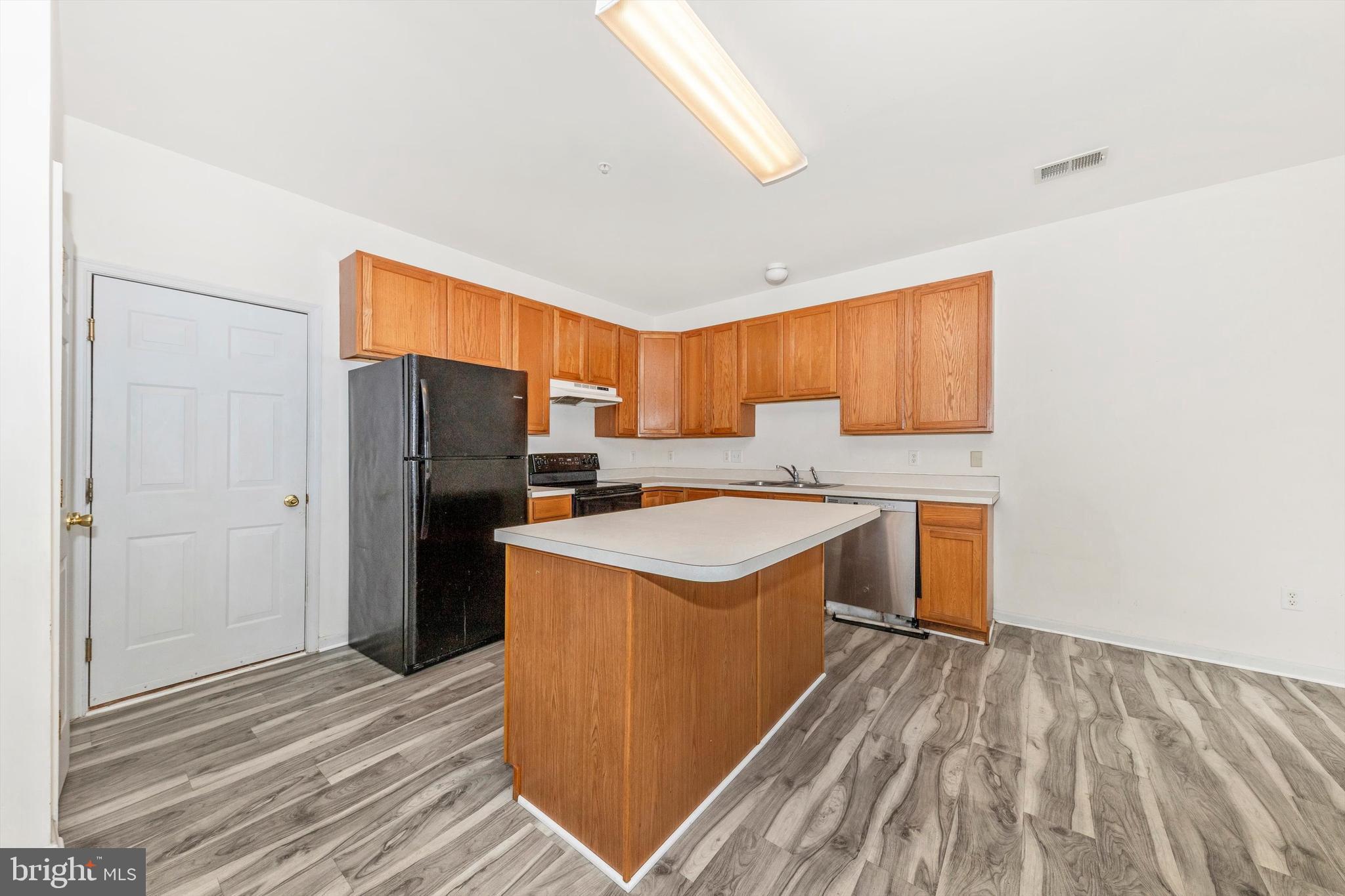 KENSINGTON VILLAS - Residential