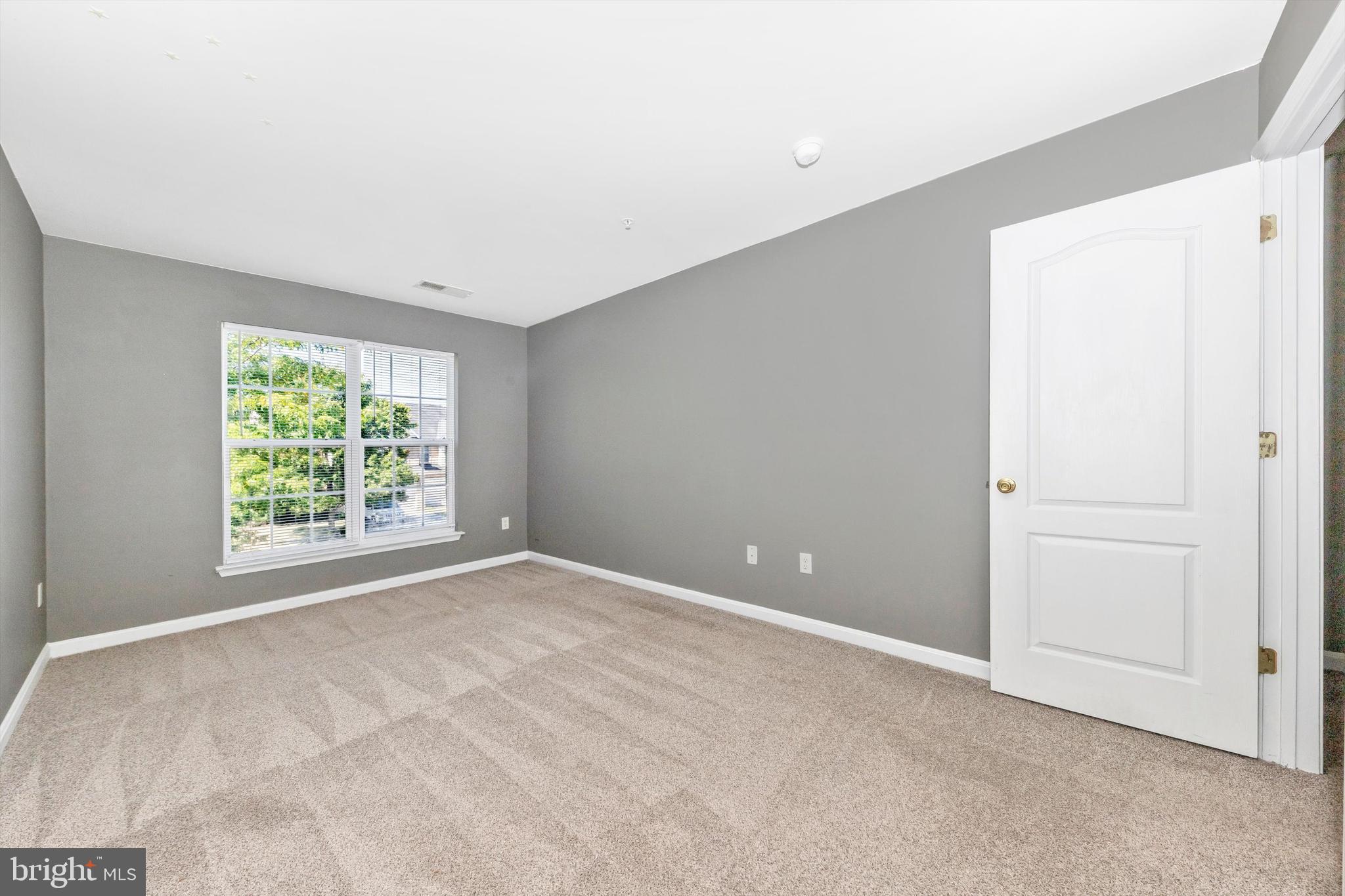 KENSINGTON VILLAS - Residential