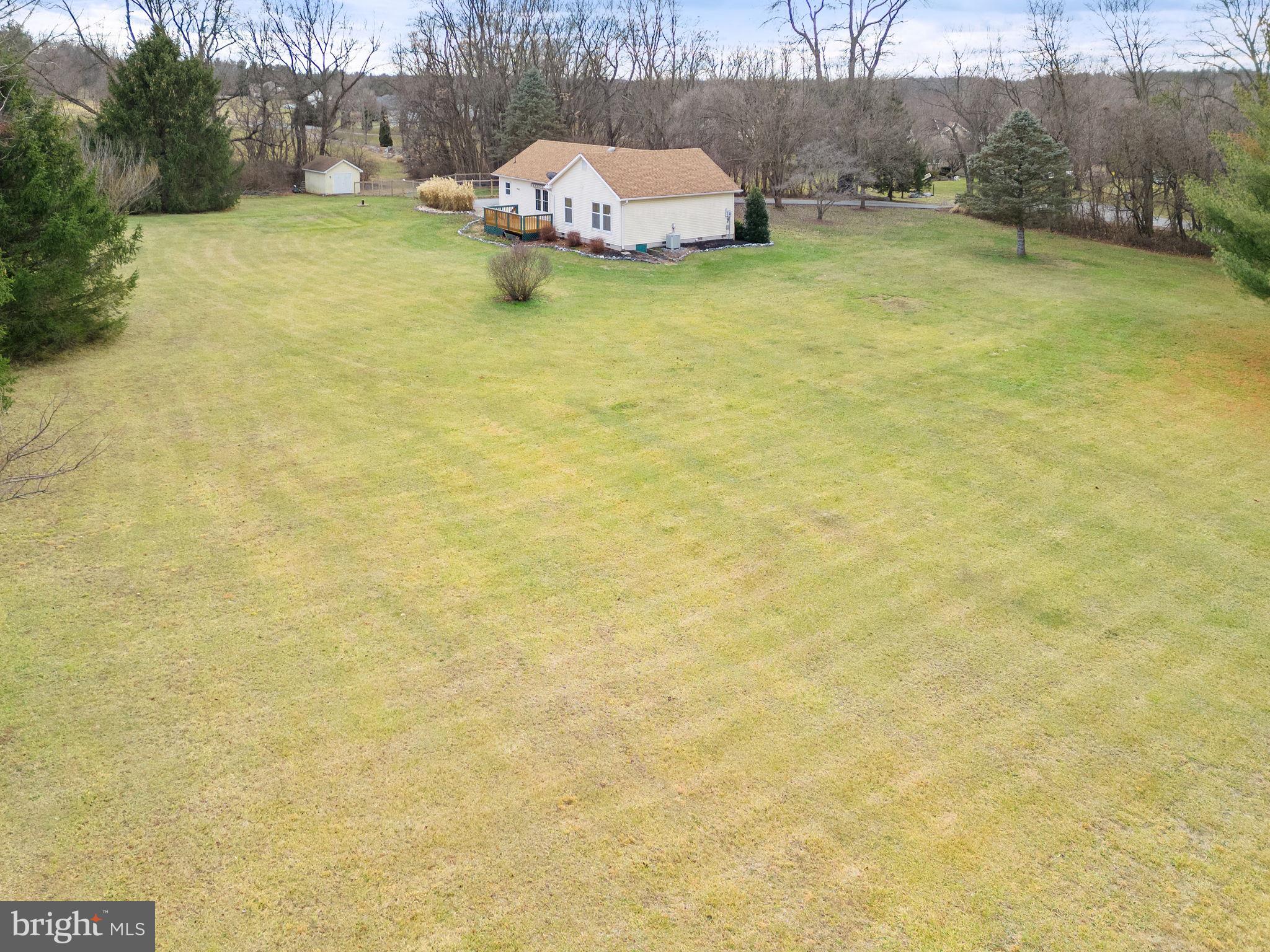 PEMBROKE GROVE - Residential