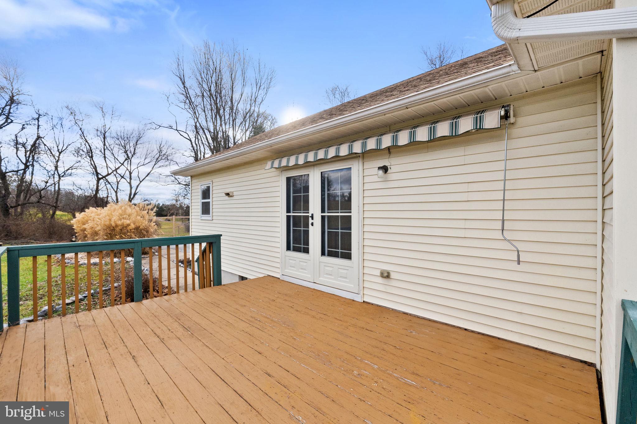 PEMBROKE GROVE - Residential