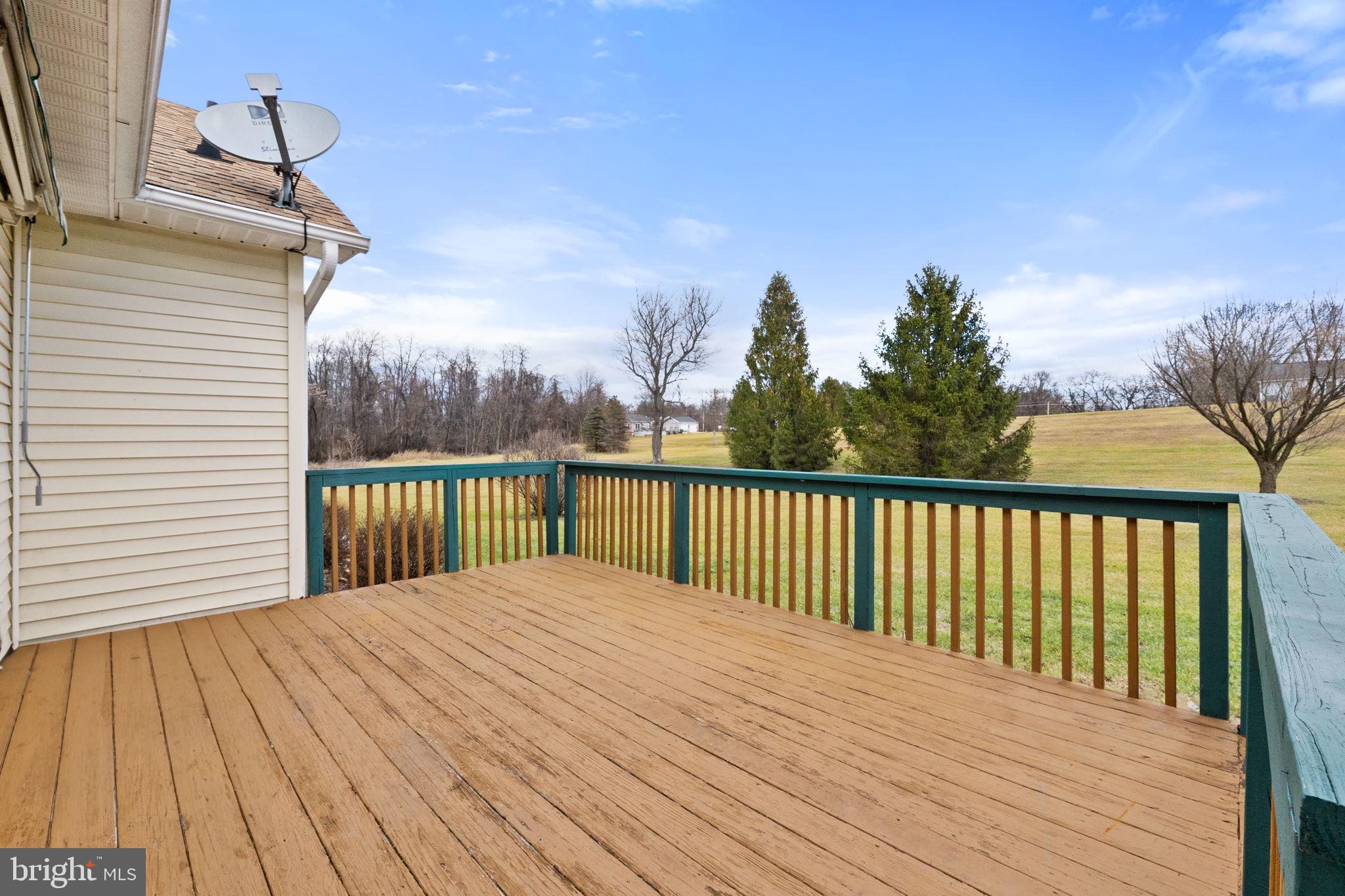 PEMBROKE GROVE - Residential