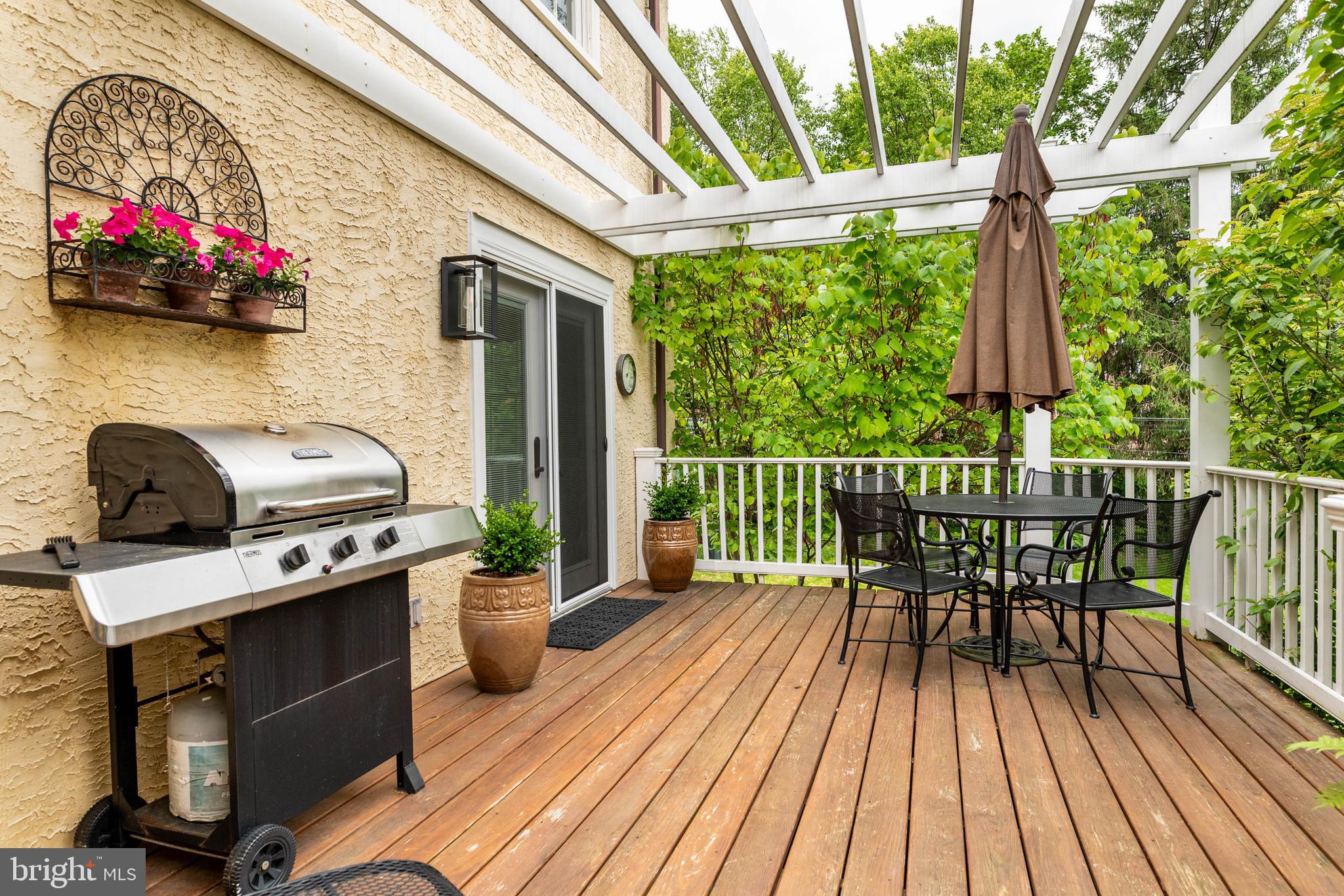 NORTH WAYNE - Residential