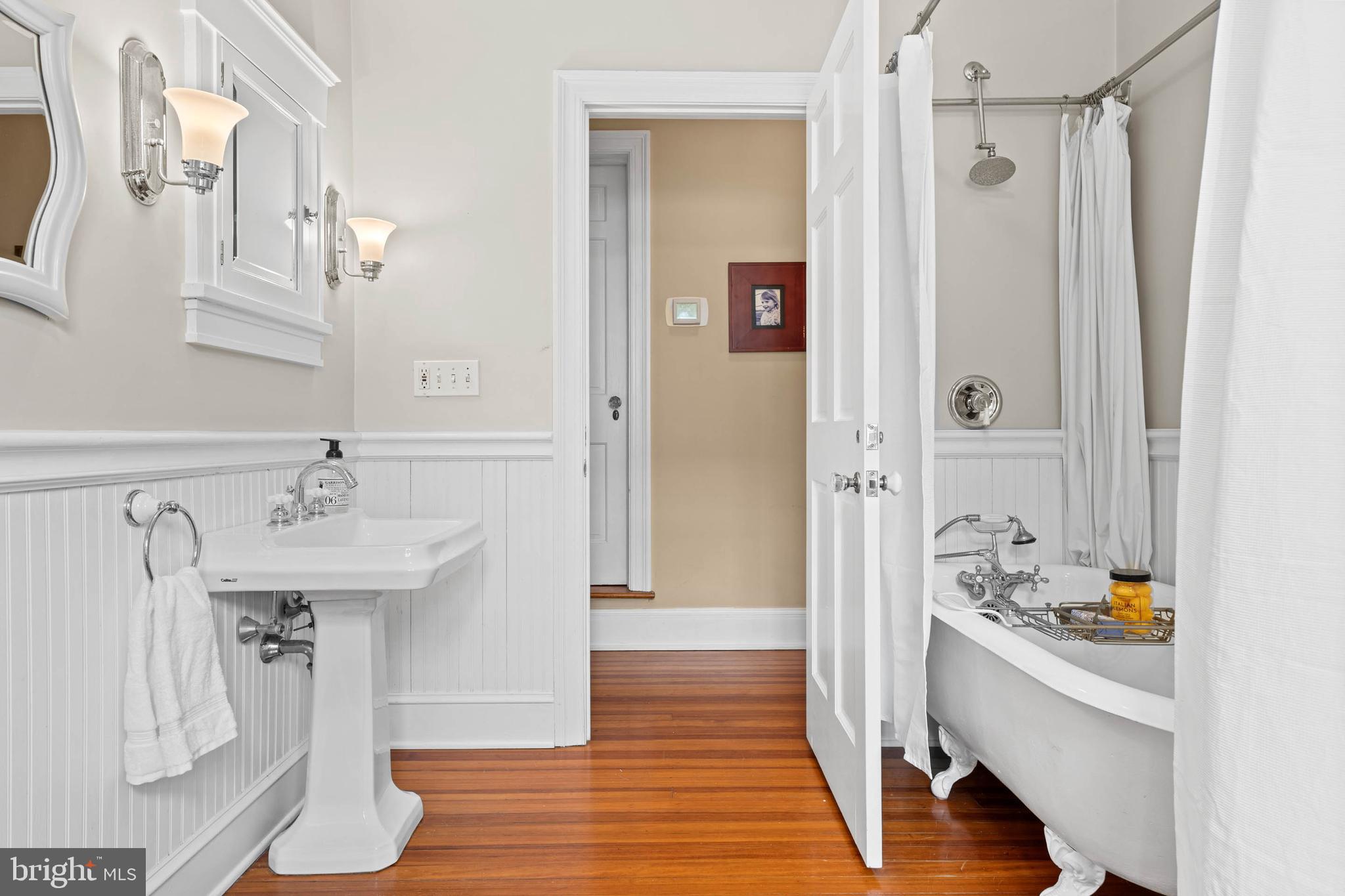 NORTH WAYNE - Residential