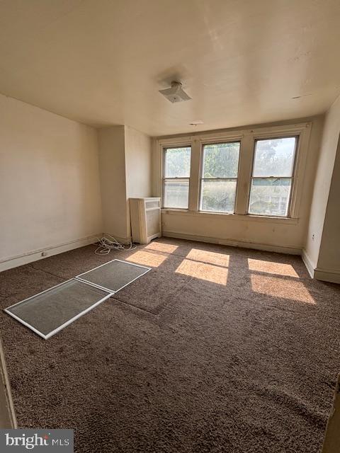 ELMWOOD PARK - Residential