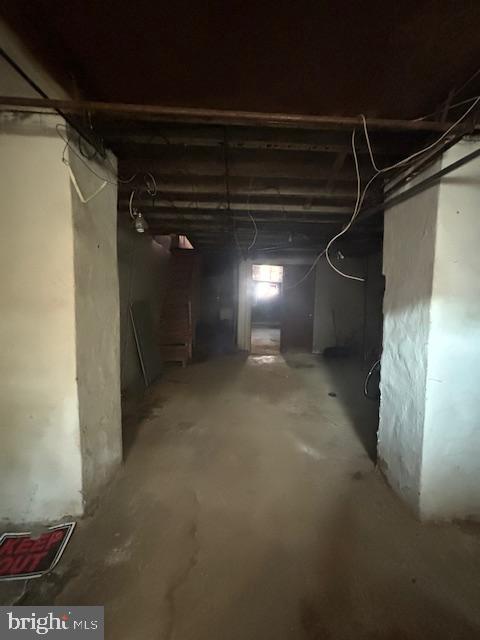 ELMWOOD PARK - Residential