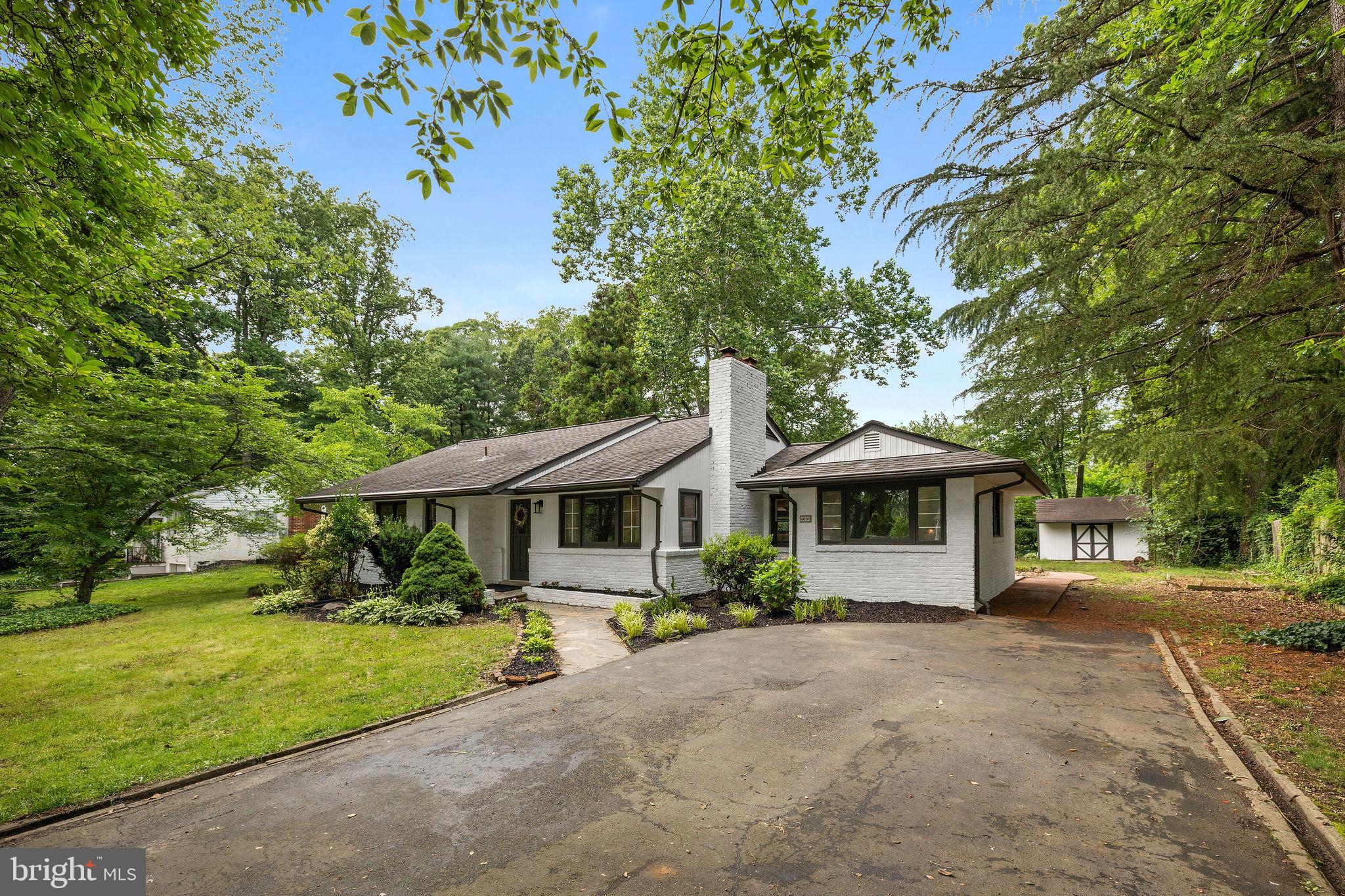 4000 LAUREL ROAD