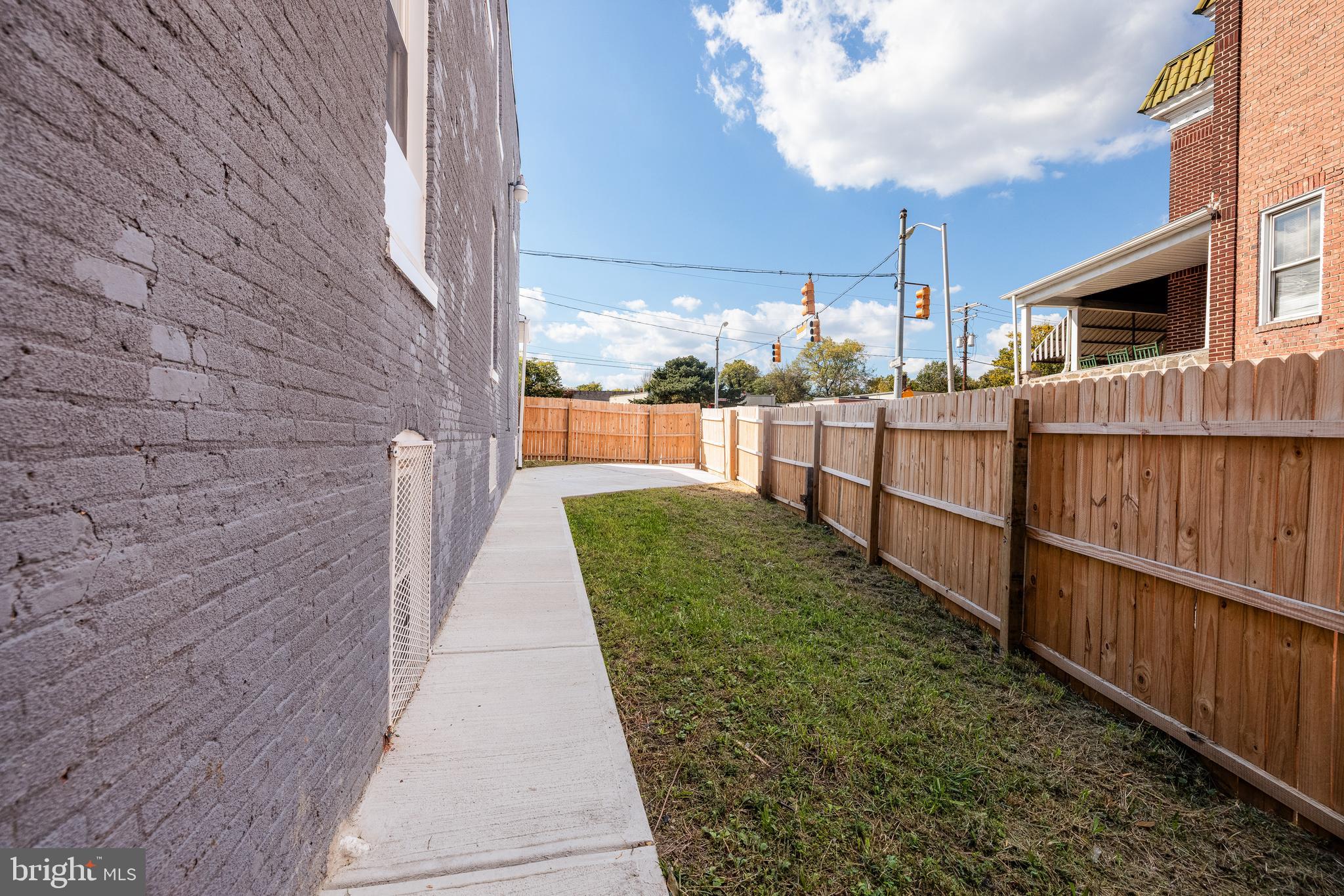 CARROLL-SOUTH HILTON - Residential