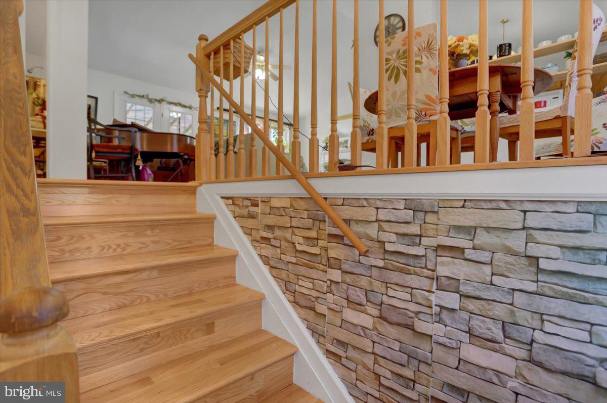 OPEQUON MEADOWS - Residential