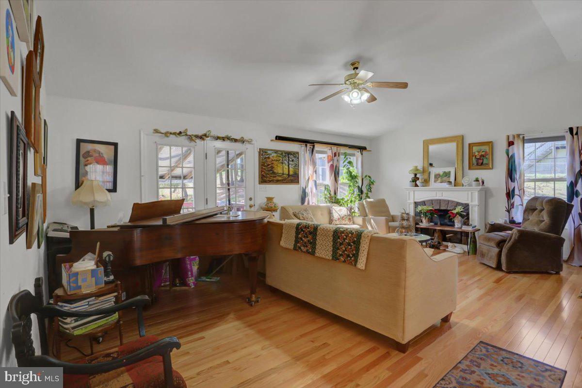 OPEQUON MEADOWS - Residential