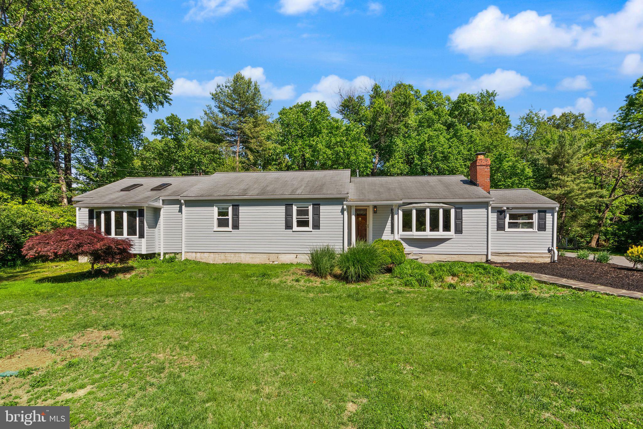 815 SENECA ROAD