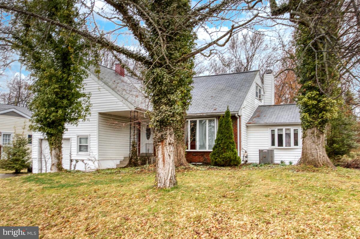 ORCHARD HILLS - Residential