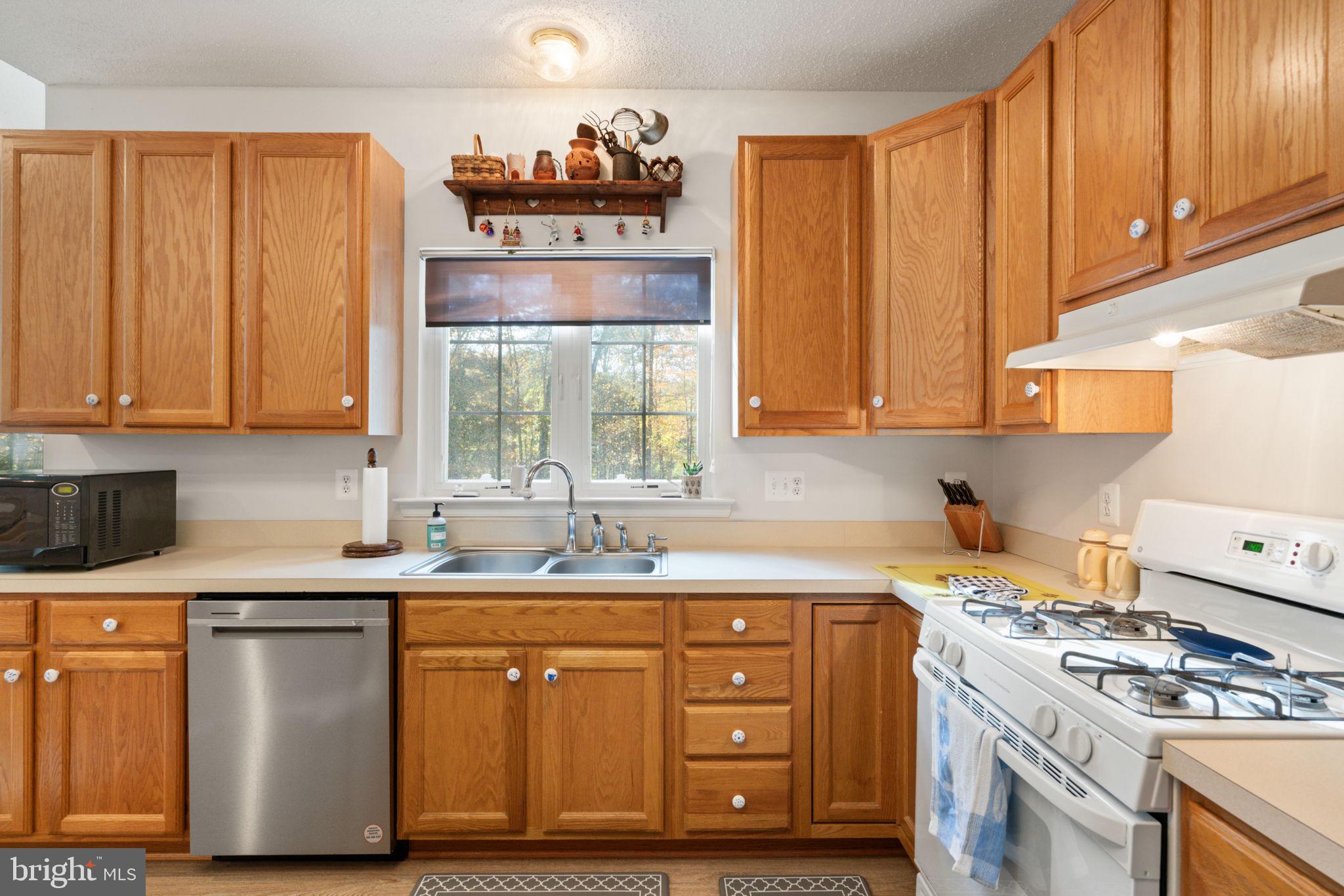 PEACH BLOSSOM FARM - Residential