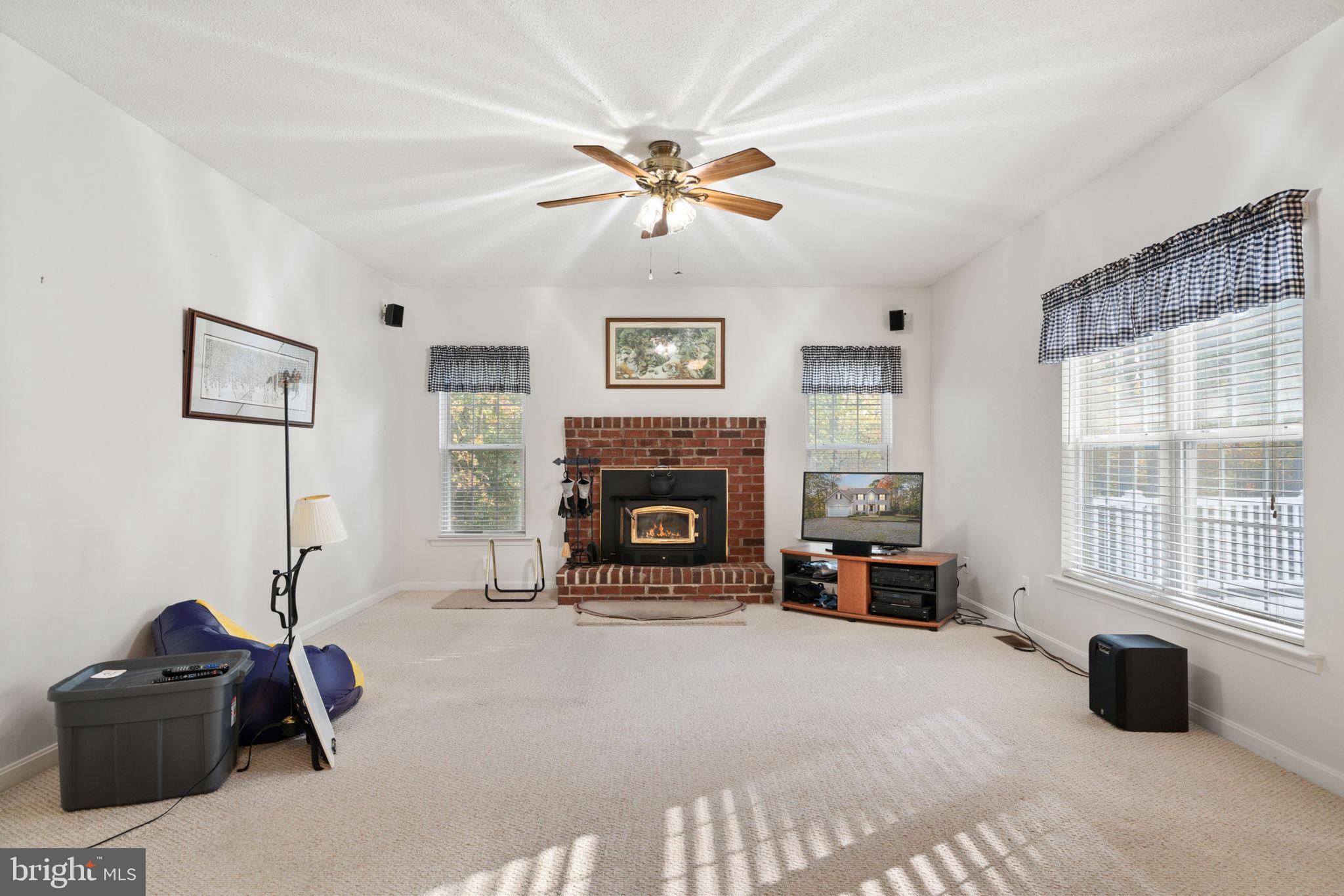 PEACH BLOSSOM FARM - Residential