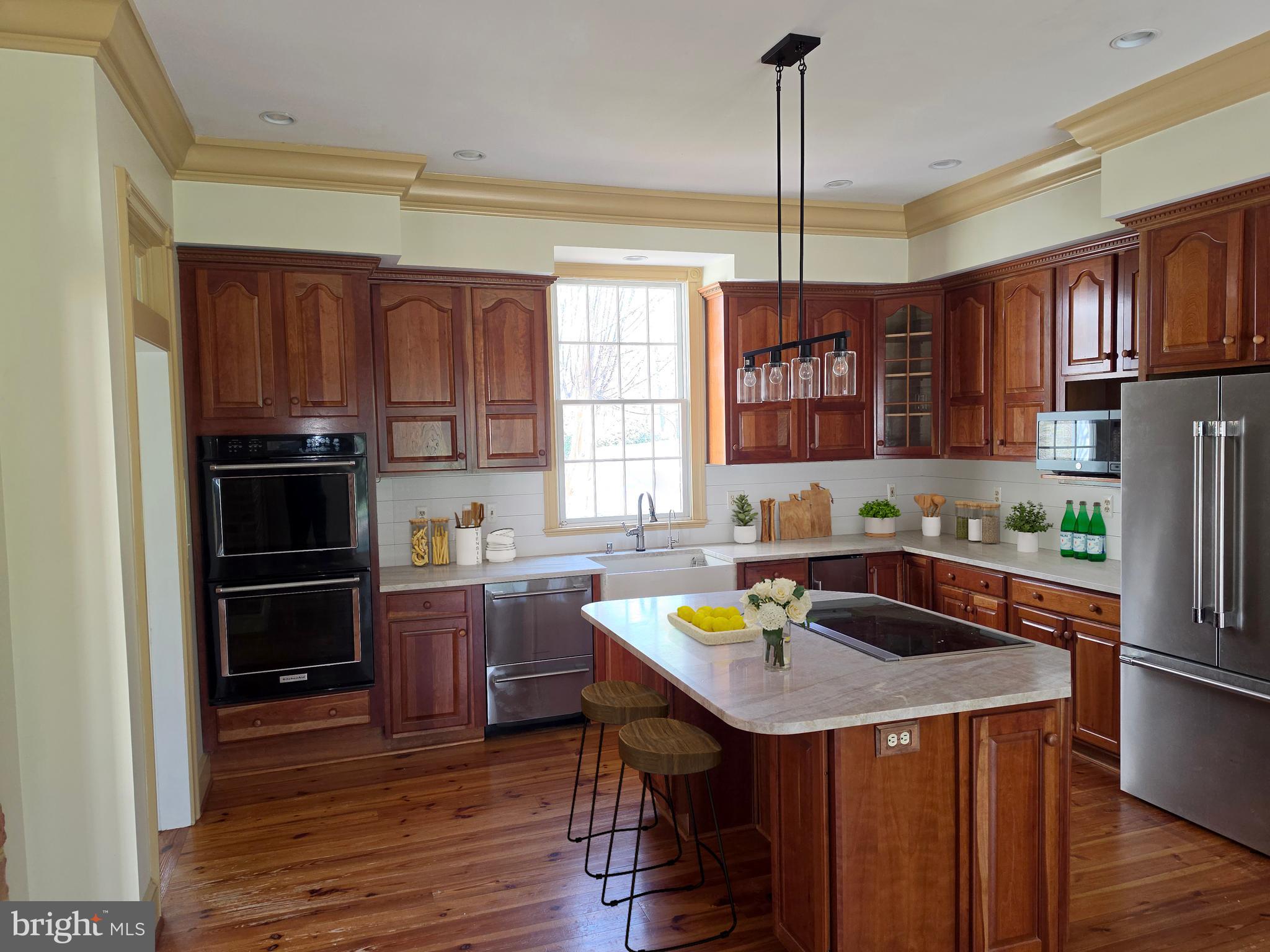 TWIN HILLS - Residential