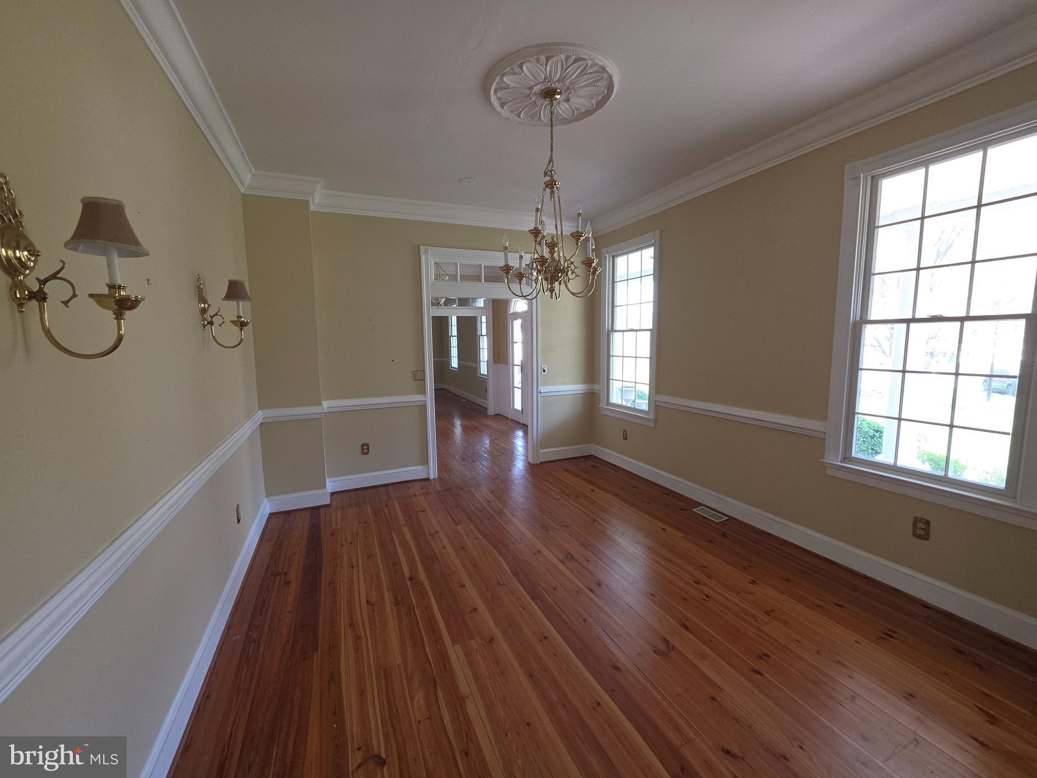 TWIN HILLS - Residential