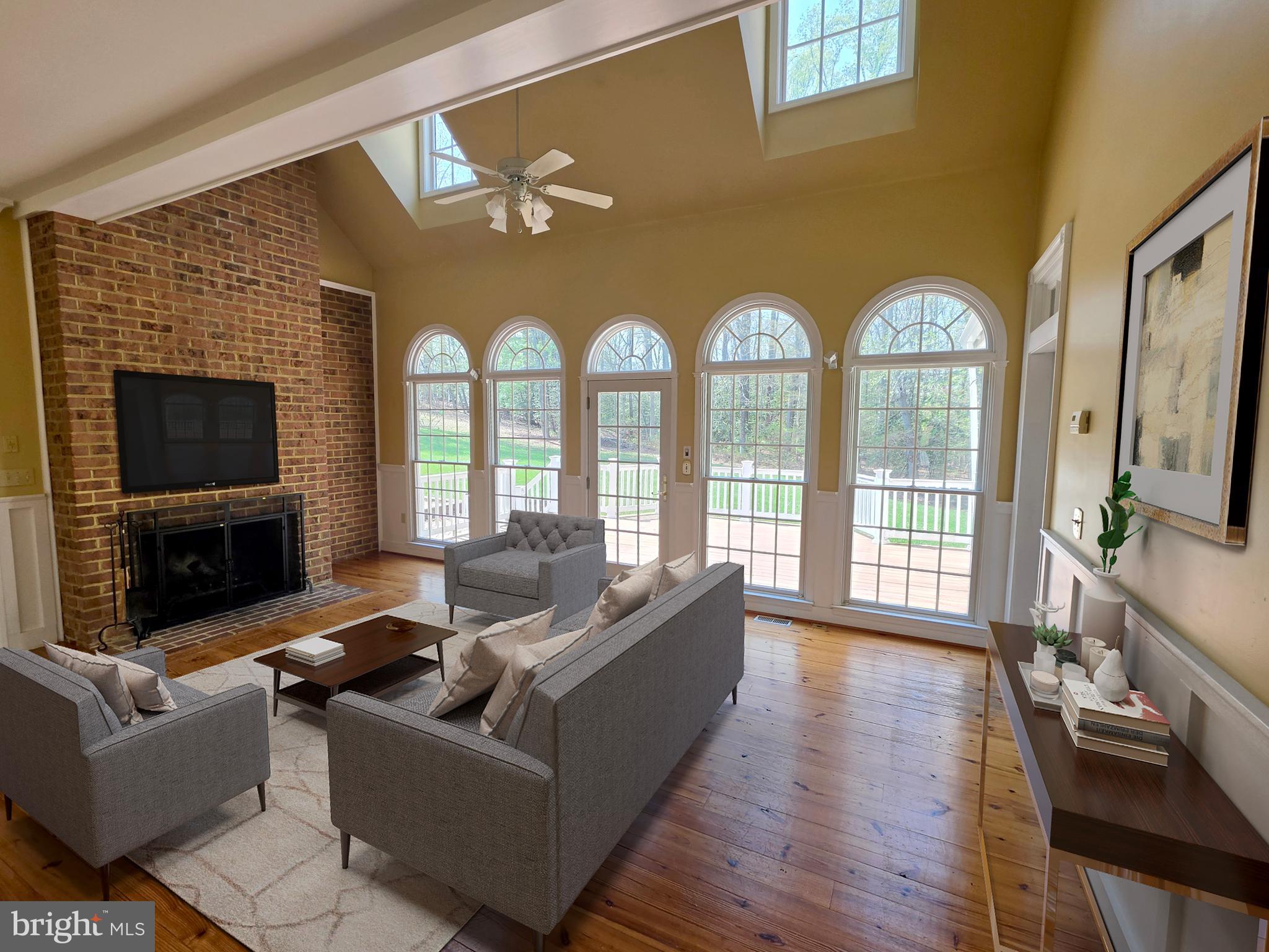 TWIN HILLS - Residential