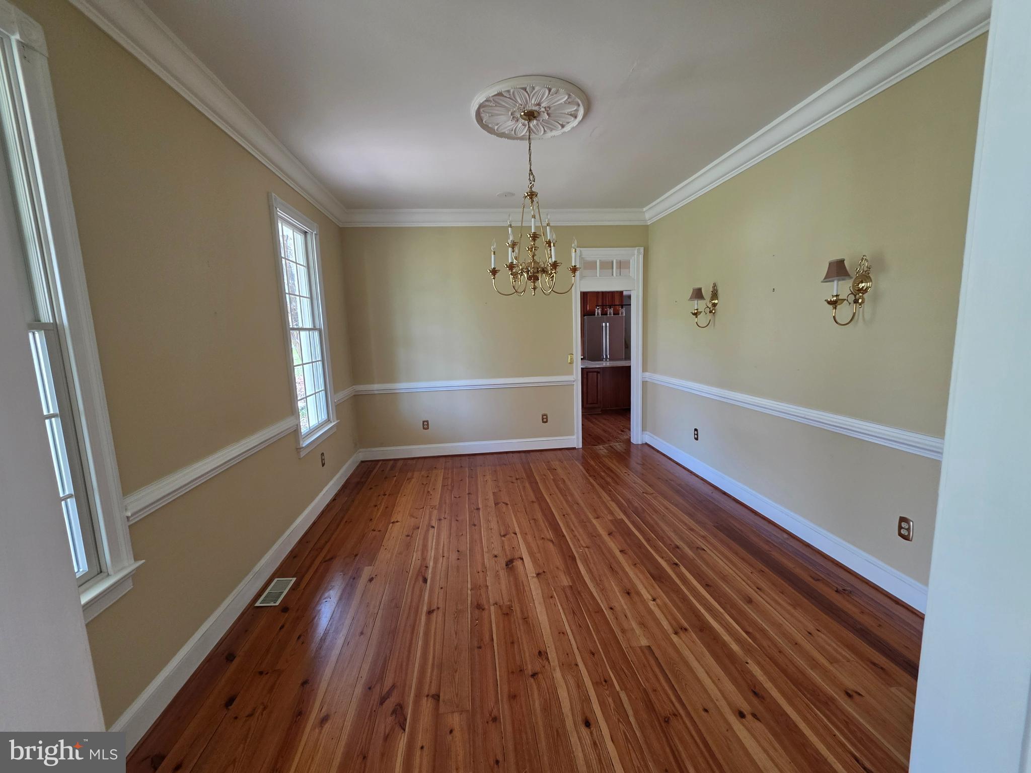 TWIN HILLS - Residential