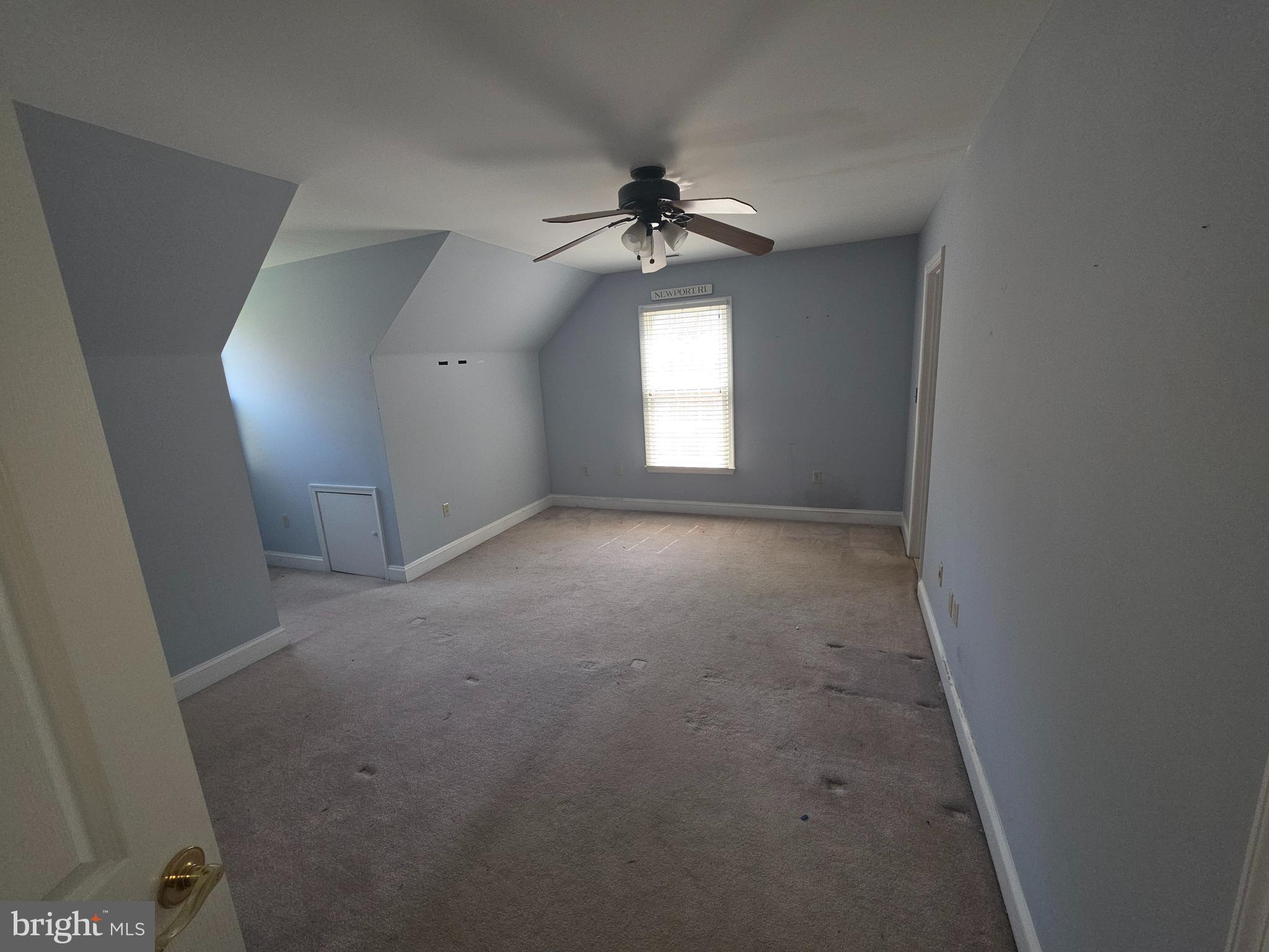 TWIN HILLS - Residential