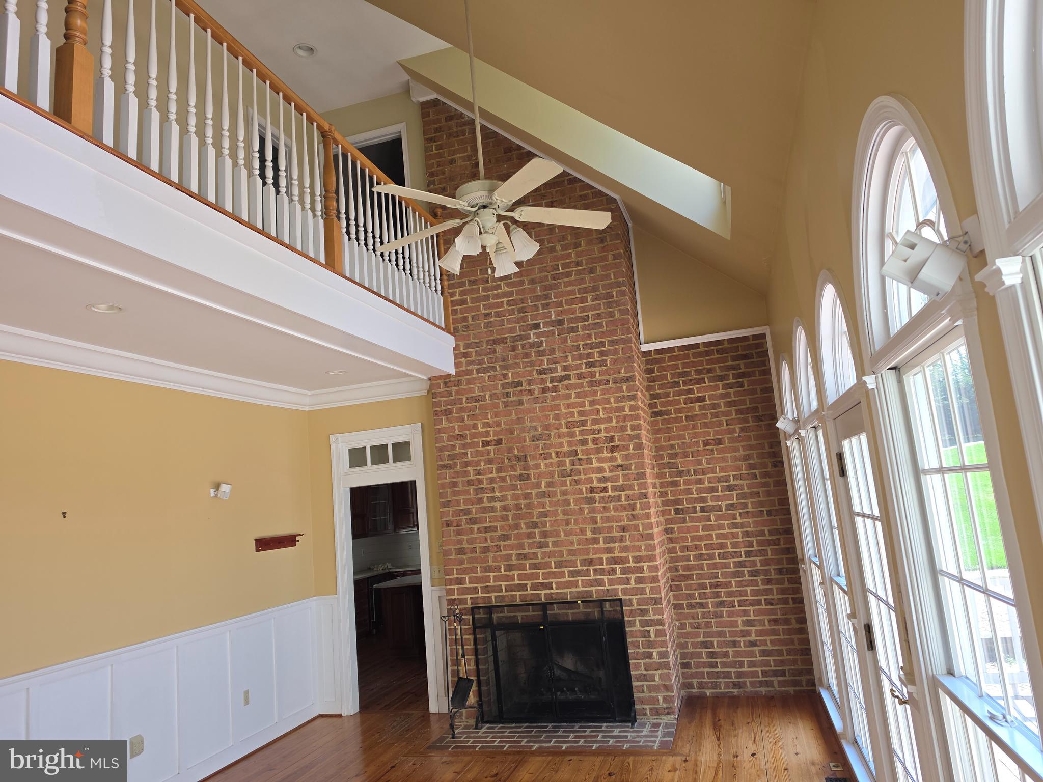 TWIN HILLS - Residential