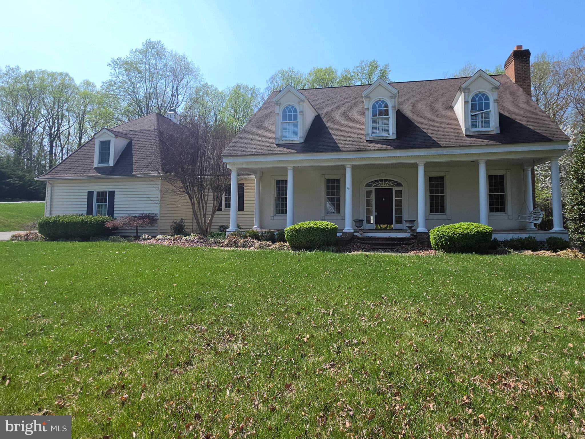 TWIN HILLS - Residential