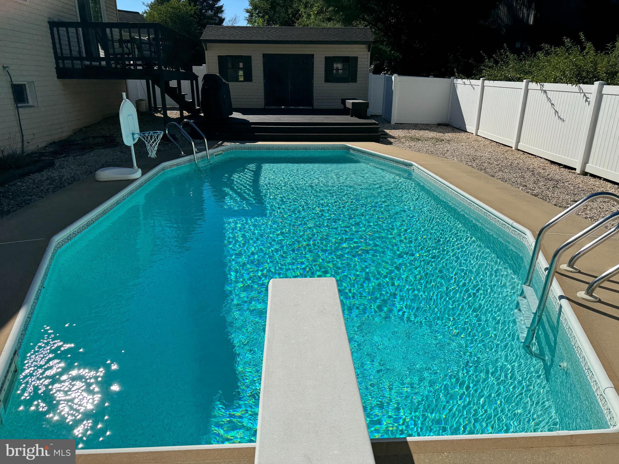 ELIZABETHTOWN - Residential