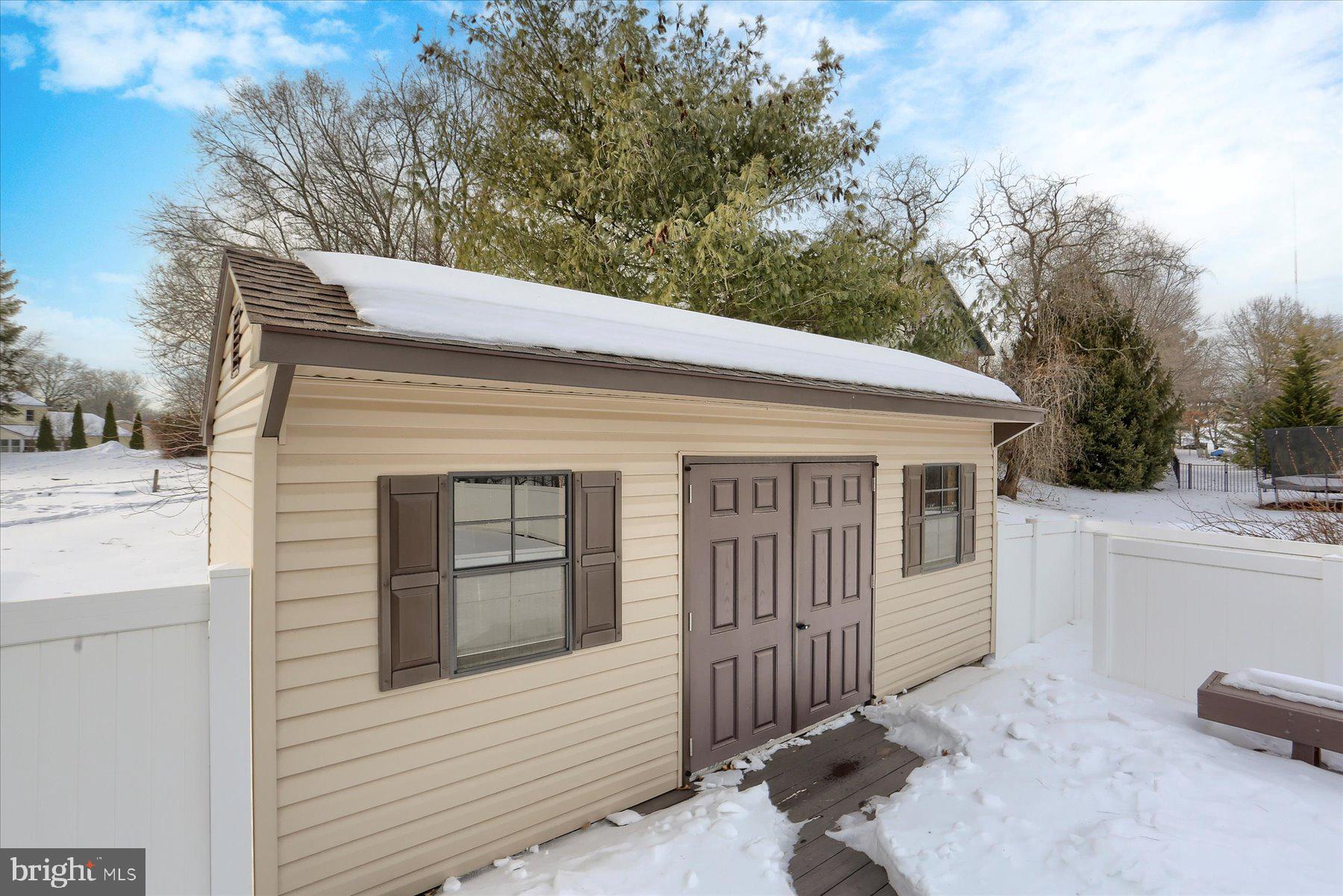 ELIZABETHTOWN - Residential