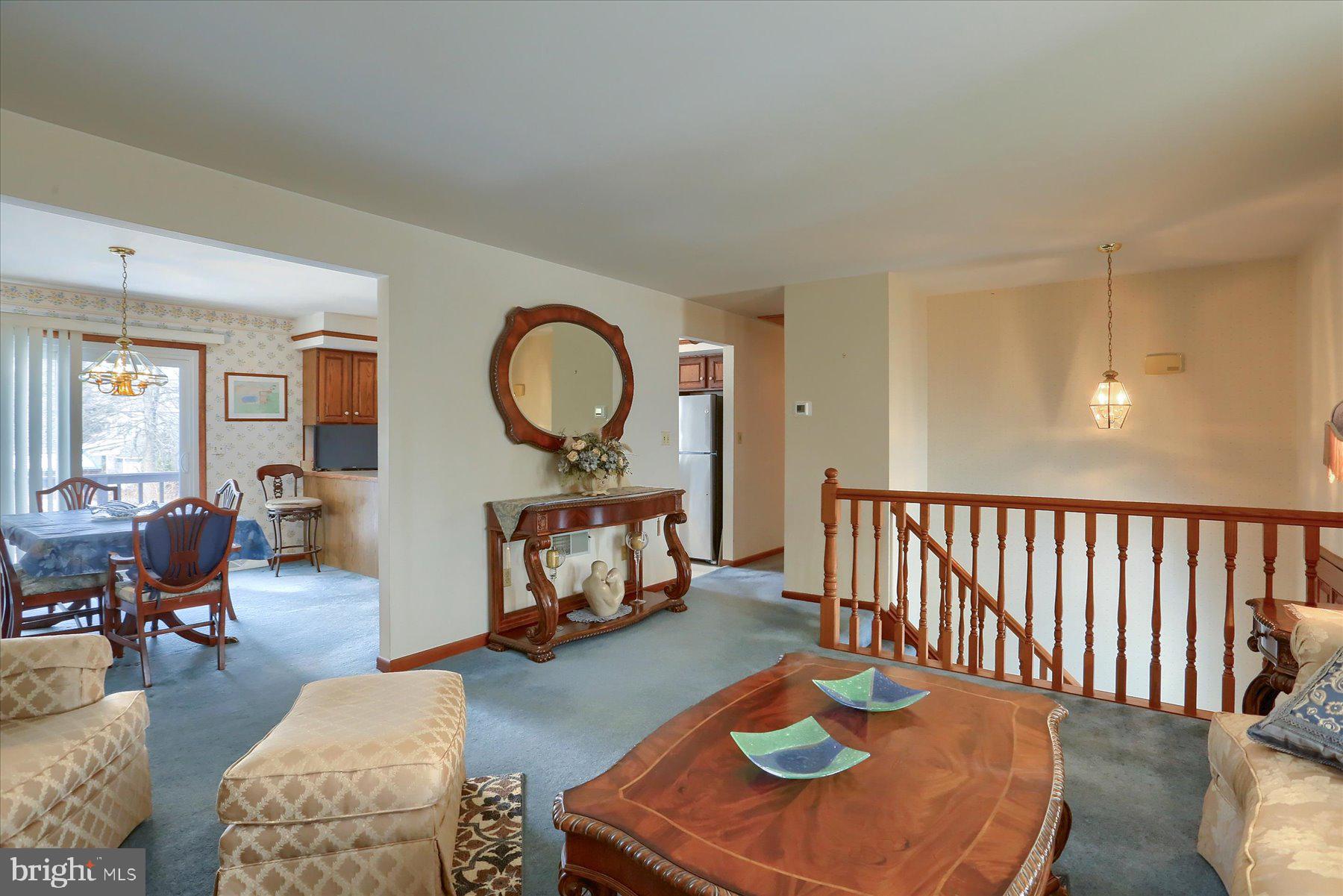 ELIZABETHTOWN - Residential