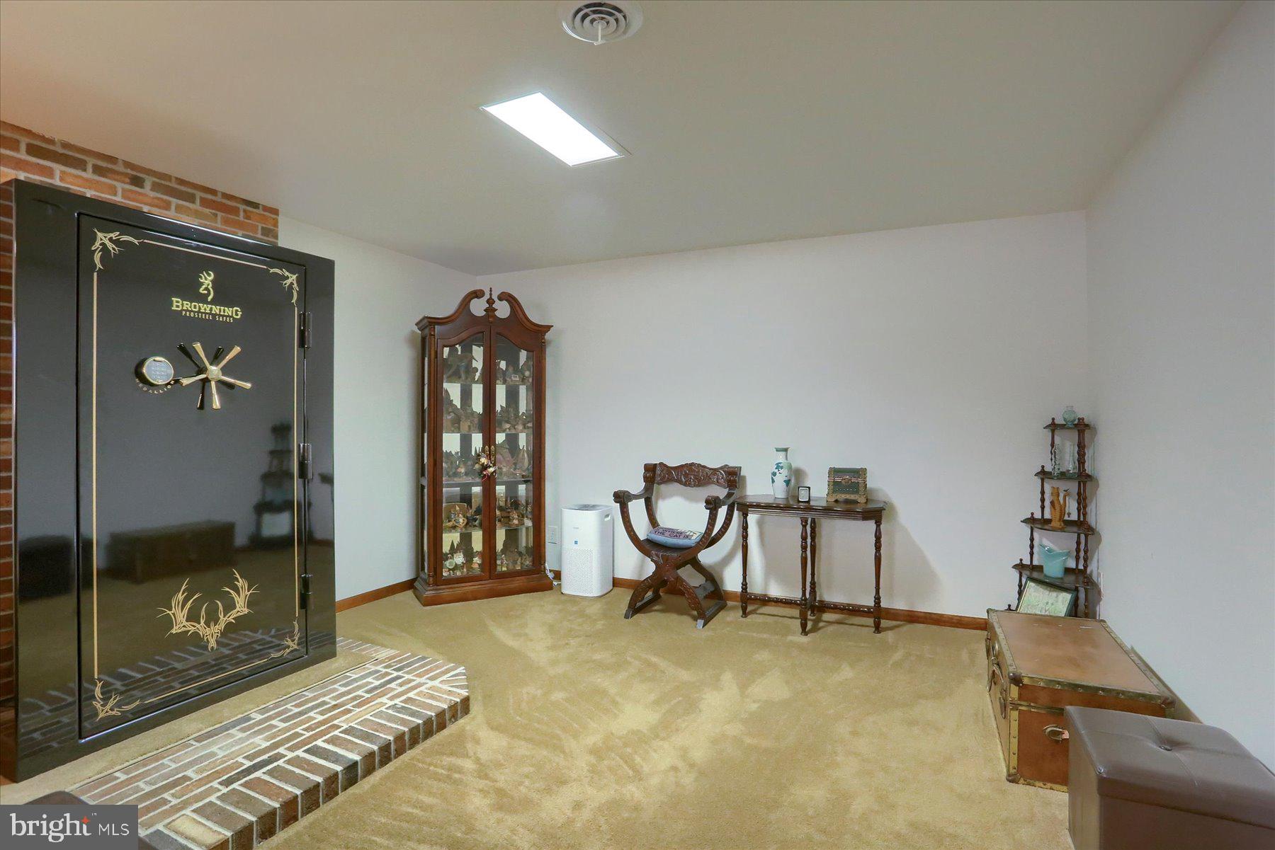 ELIZABETHTOWN - Residential