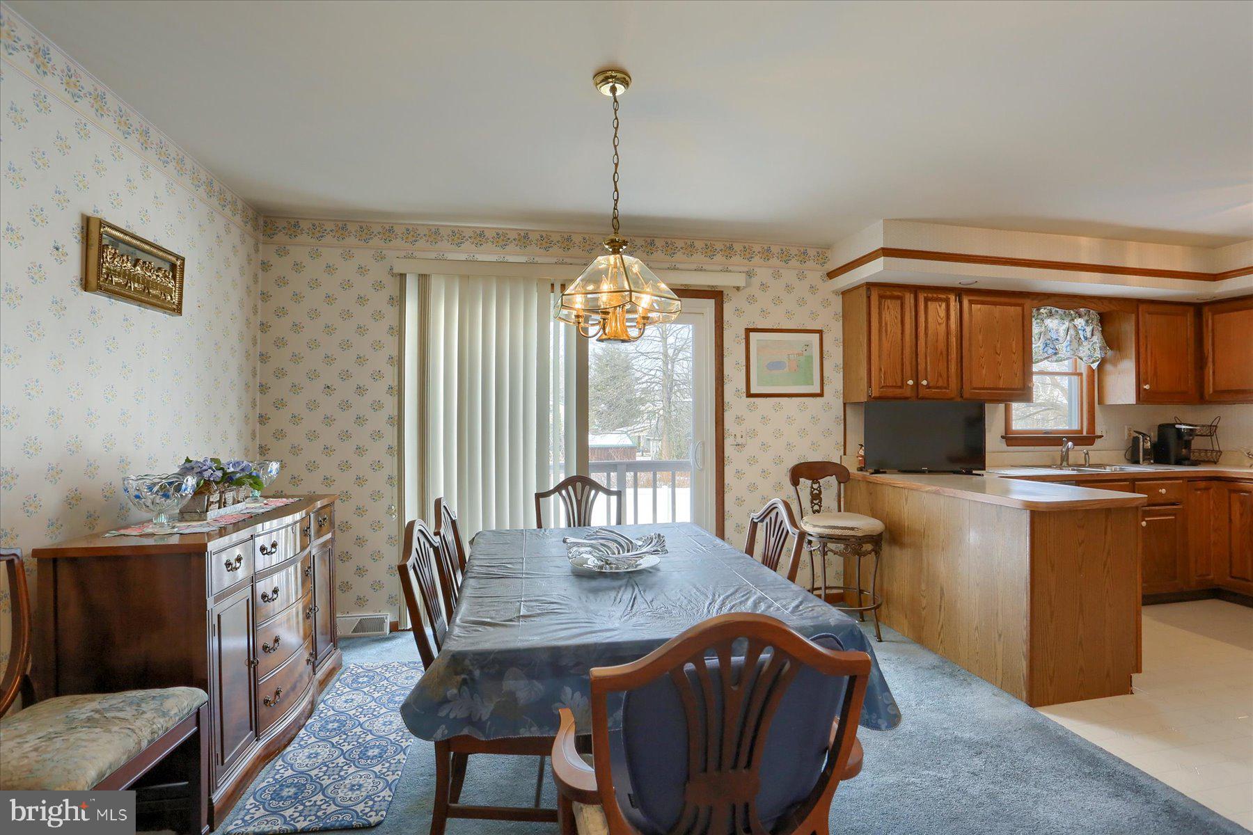 ELIZABETHTOWN - Residential