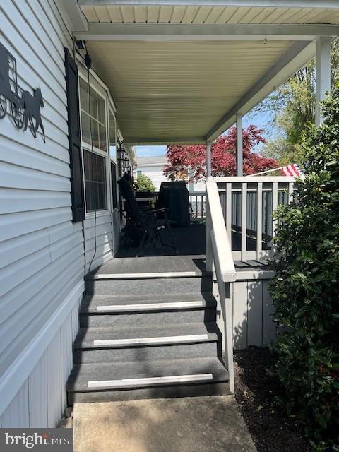 200 WILDBRIAR COURT N