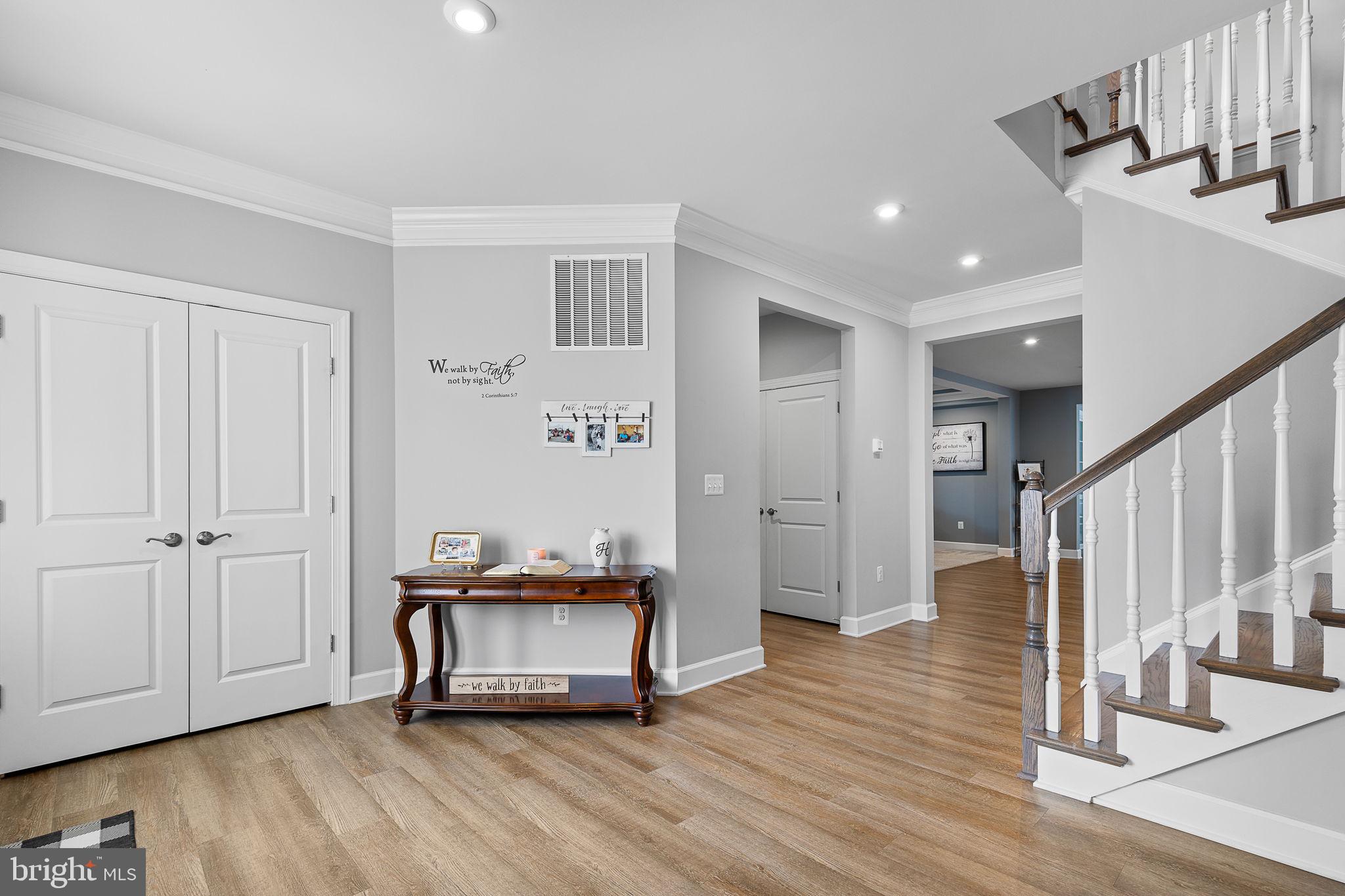 401 DAYLILY LANE