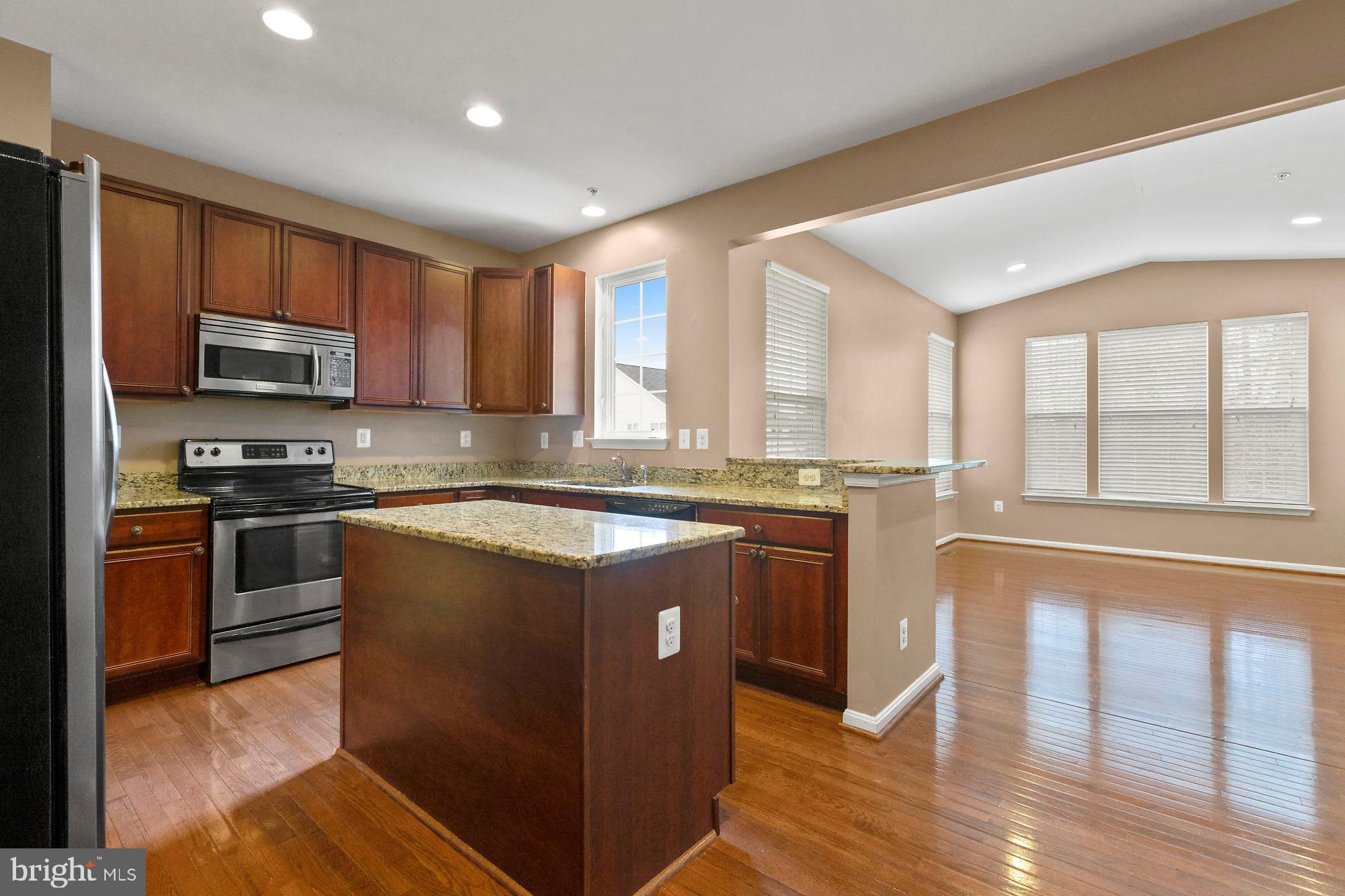 CLEMENTS LANDING - Residential