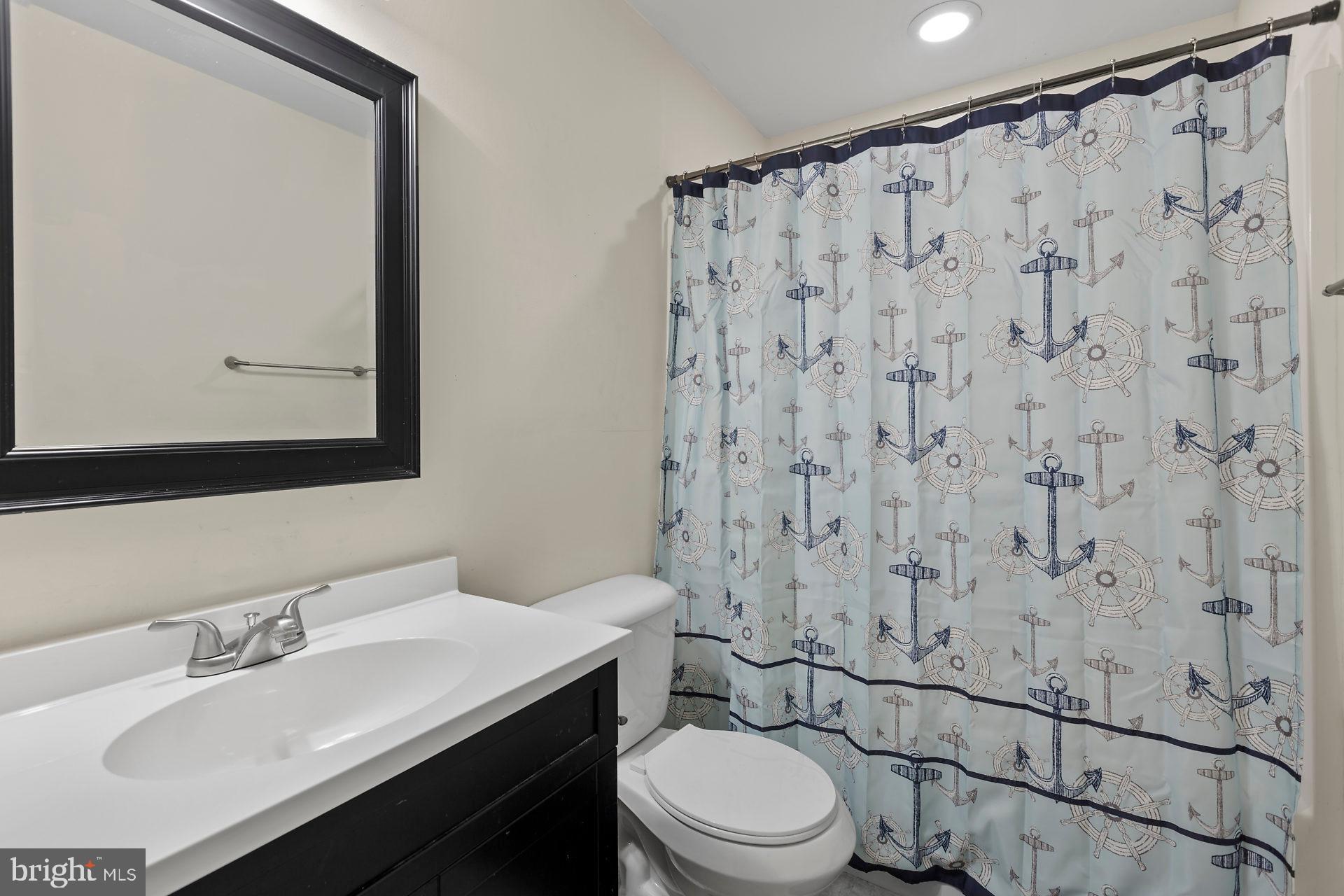 CLEMENTS LANDING - Residential