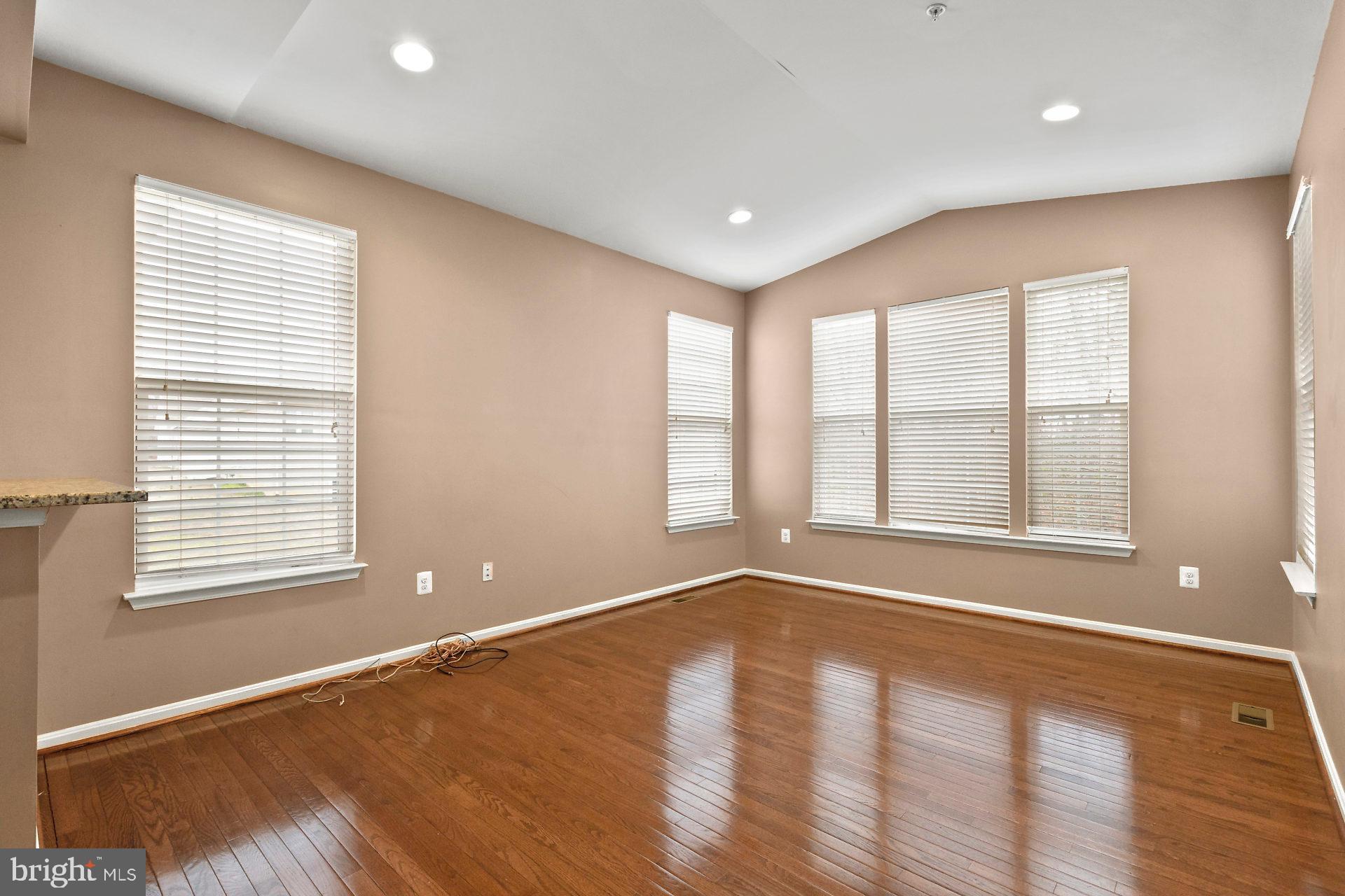 CLEMENTS LANDING - Residential