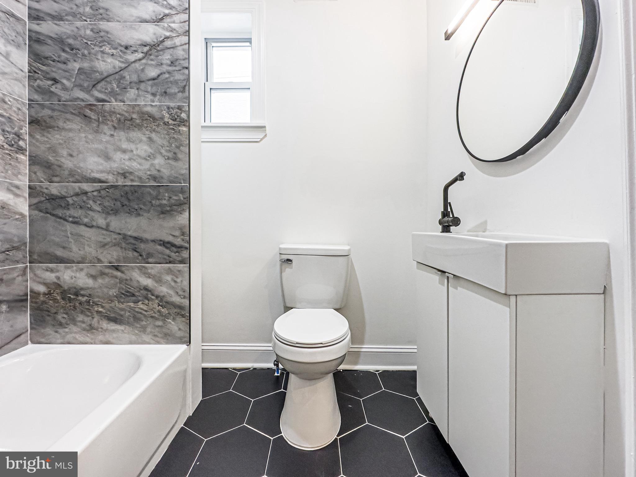 WALNUT HILL - Residential