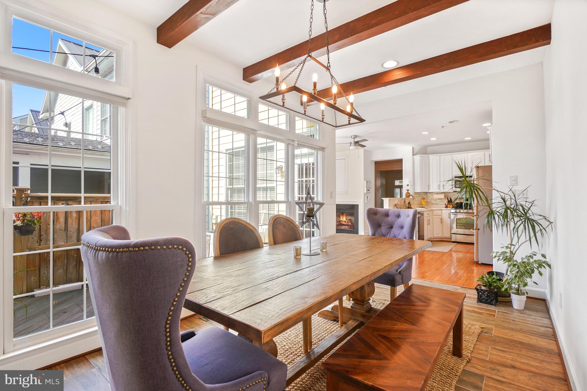 KENTLANDS MIDTOWN - Residential