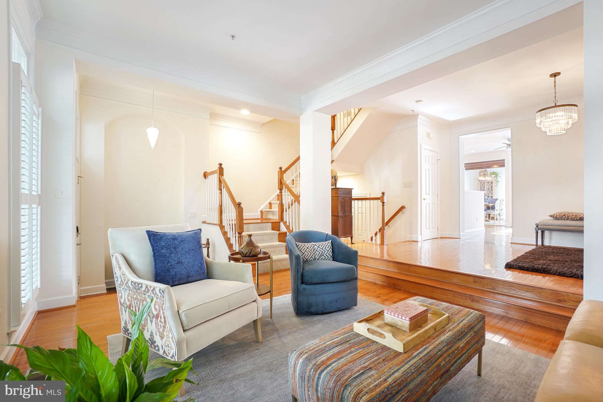 KENTLANDS MIDTOWN - Residential