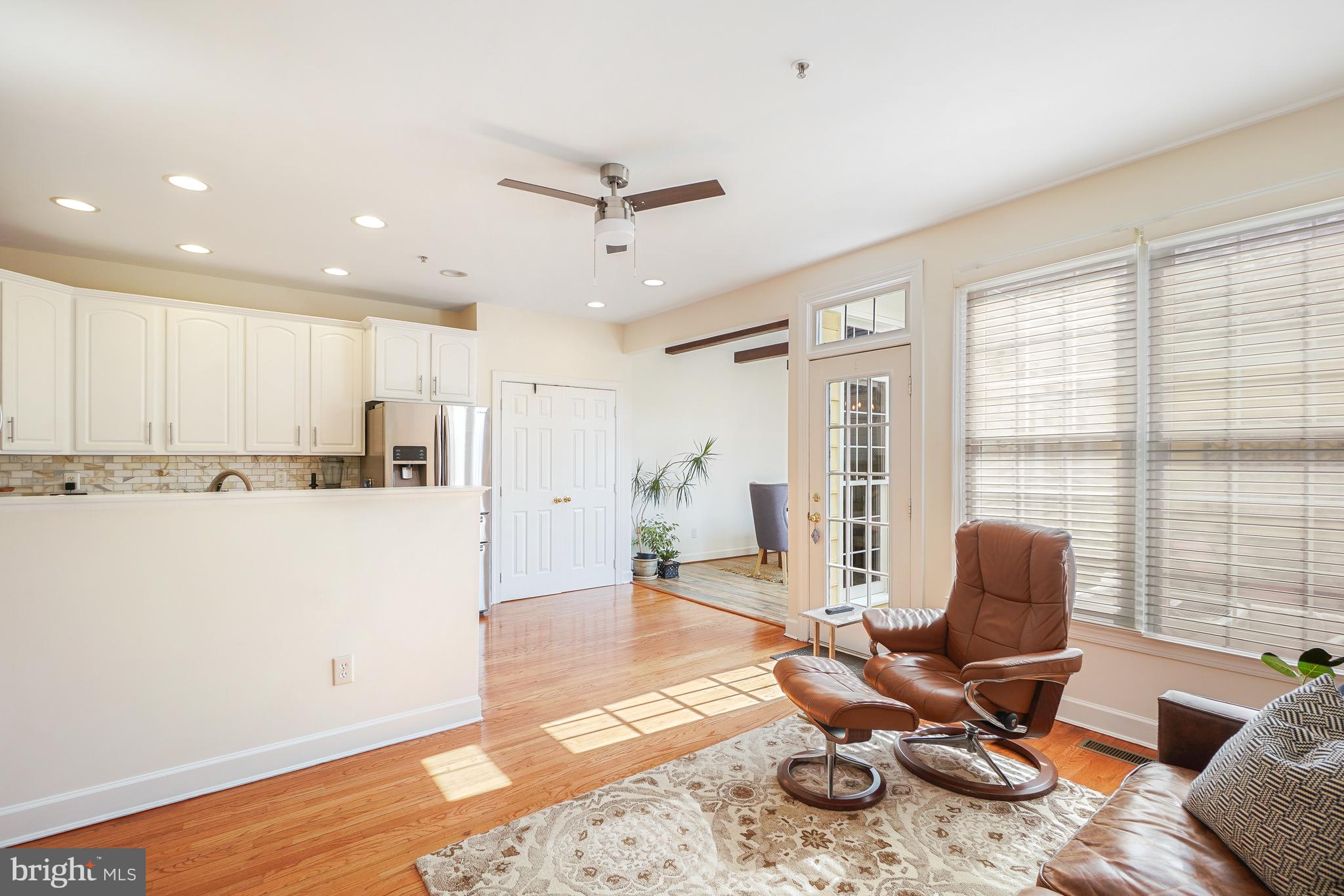 KENTLANDS MIDTOWN - Residential