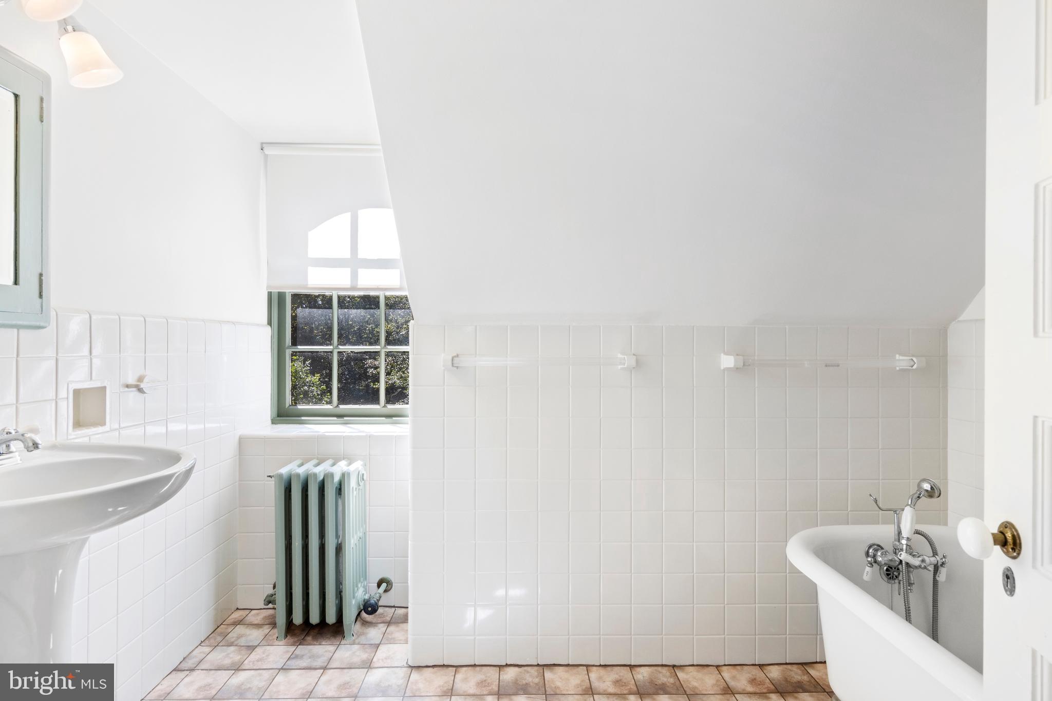 MT AIRY (WEST) - Residential