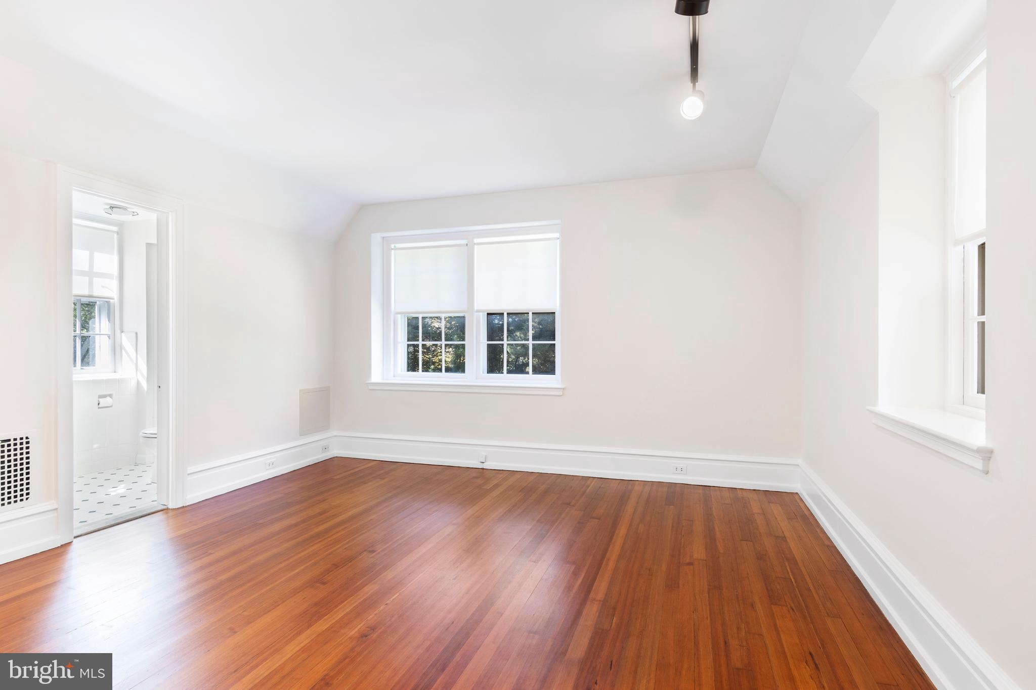 MT AIRY (WEST) - Residential