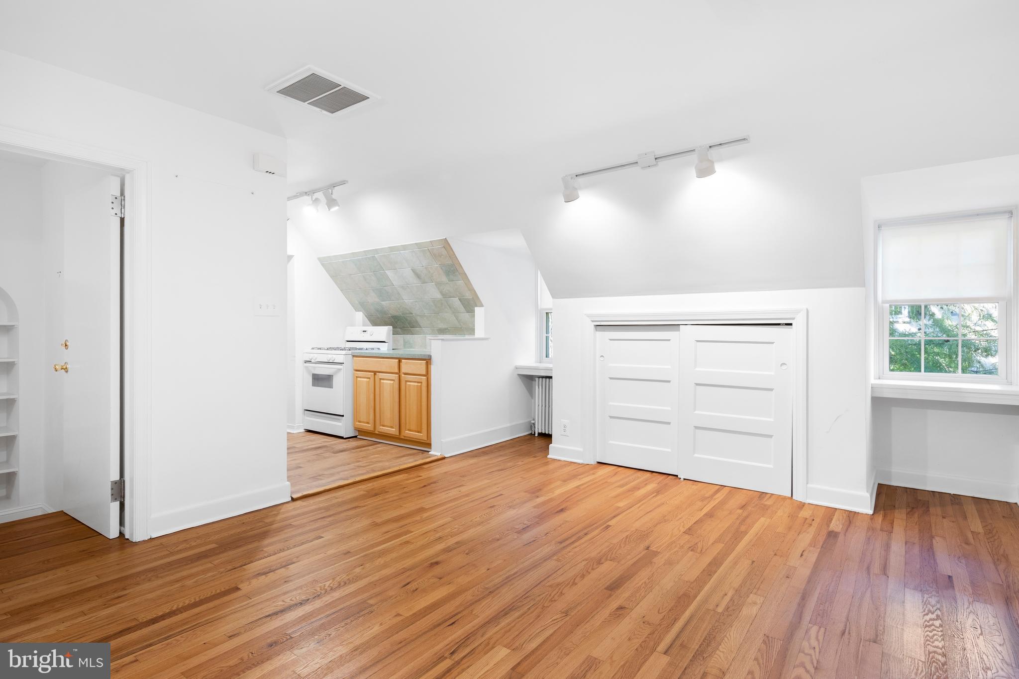 MT AIRY (WEST) - Residential