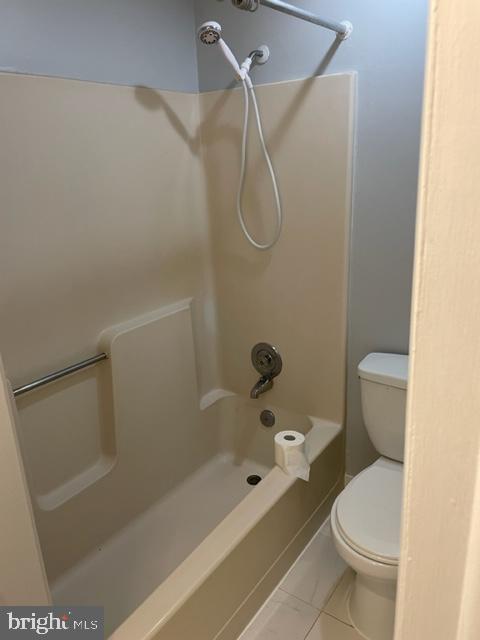 DALE CITY - Residential Lease