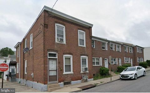 Townhouse For Sale - 503 E Airy Street<br/> NORRISTOWN, PA 19401
